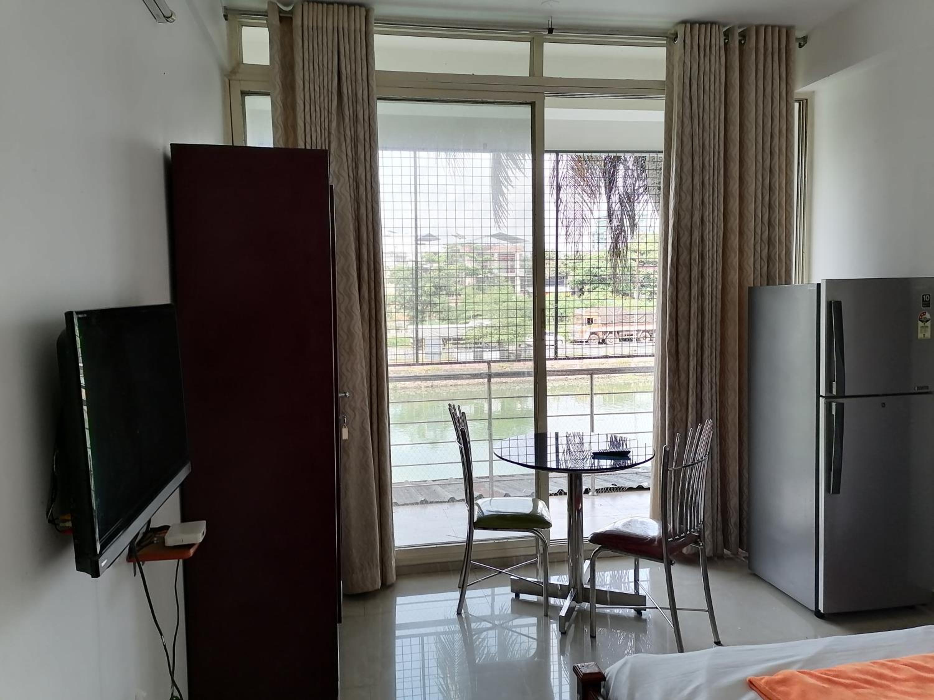 Apartment with Balcony