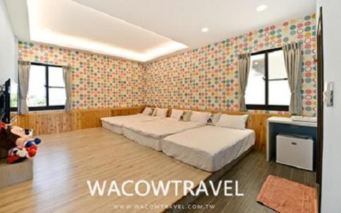 Family Room with Private Bathroom photo 1