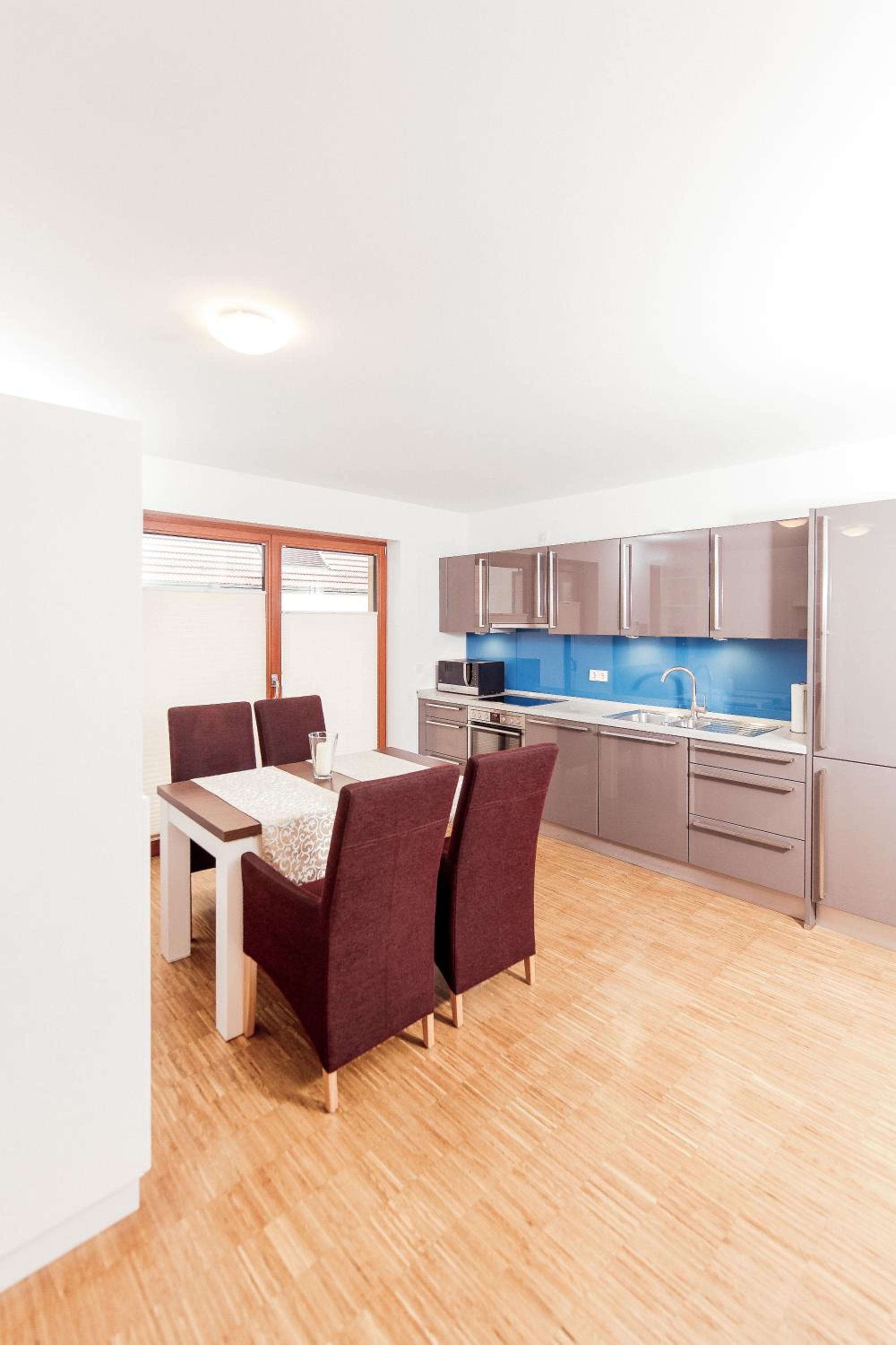 One-Bedroom Apartment - Photo 14