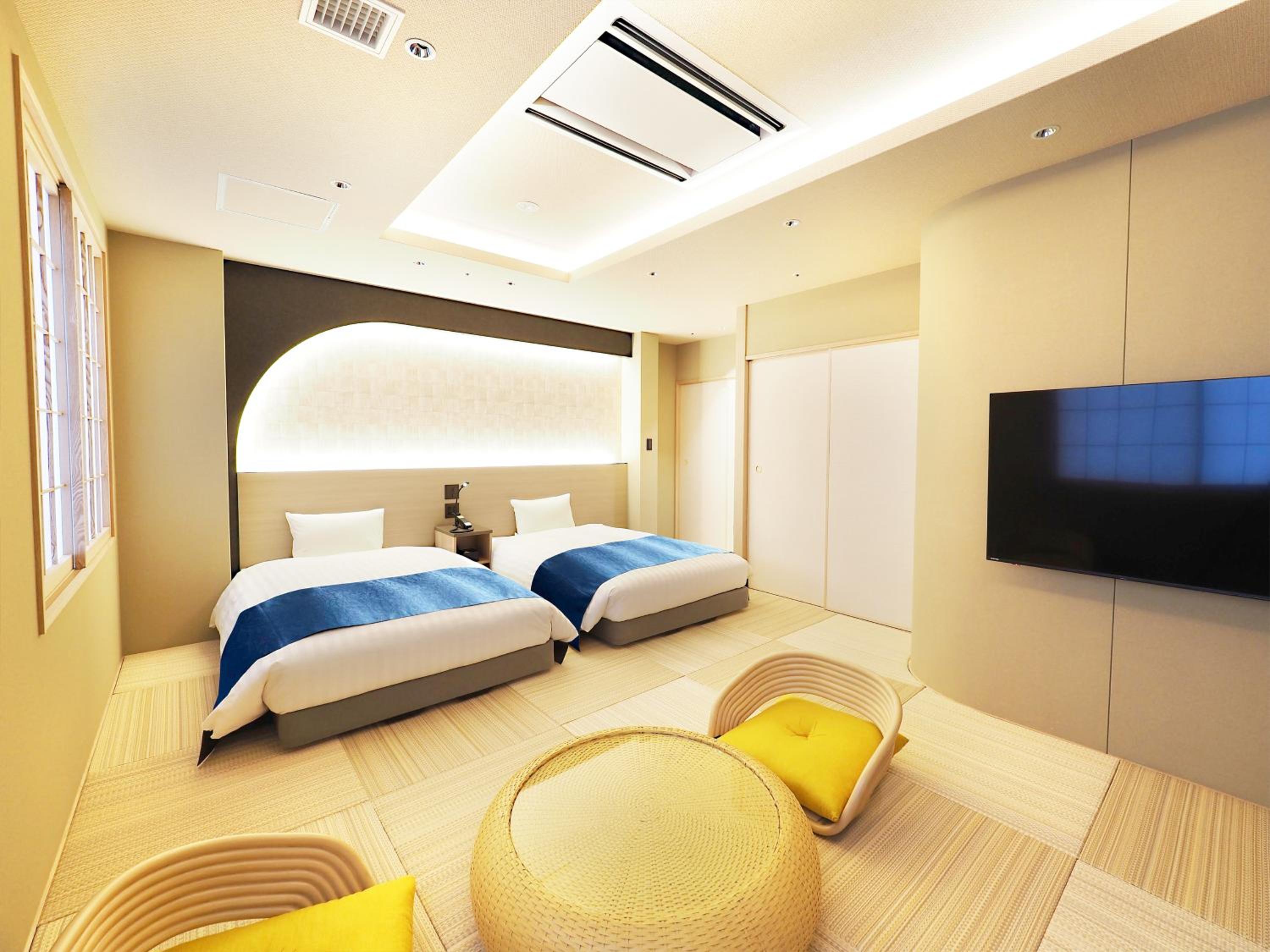 Suite Room with Tatami Area and Open Air Bath  - Photo 1