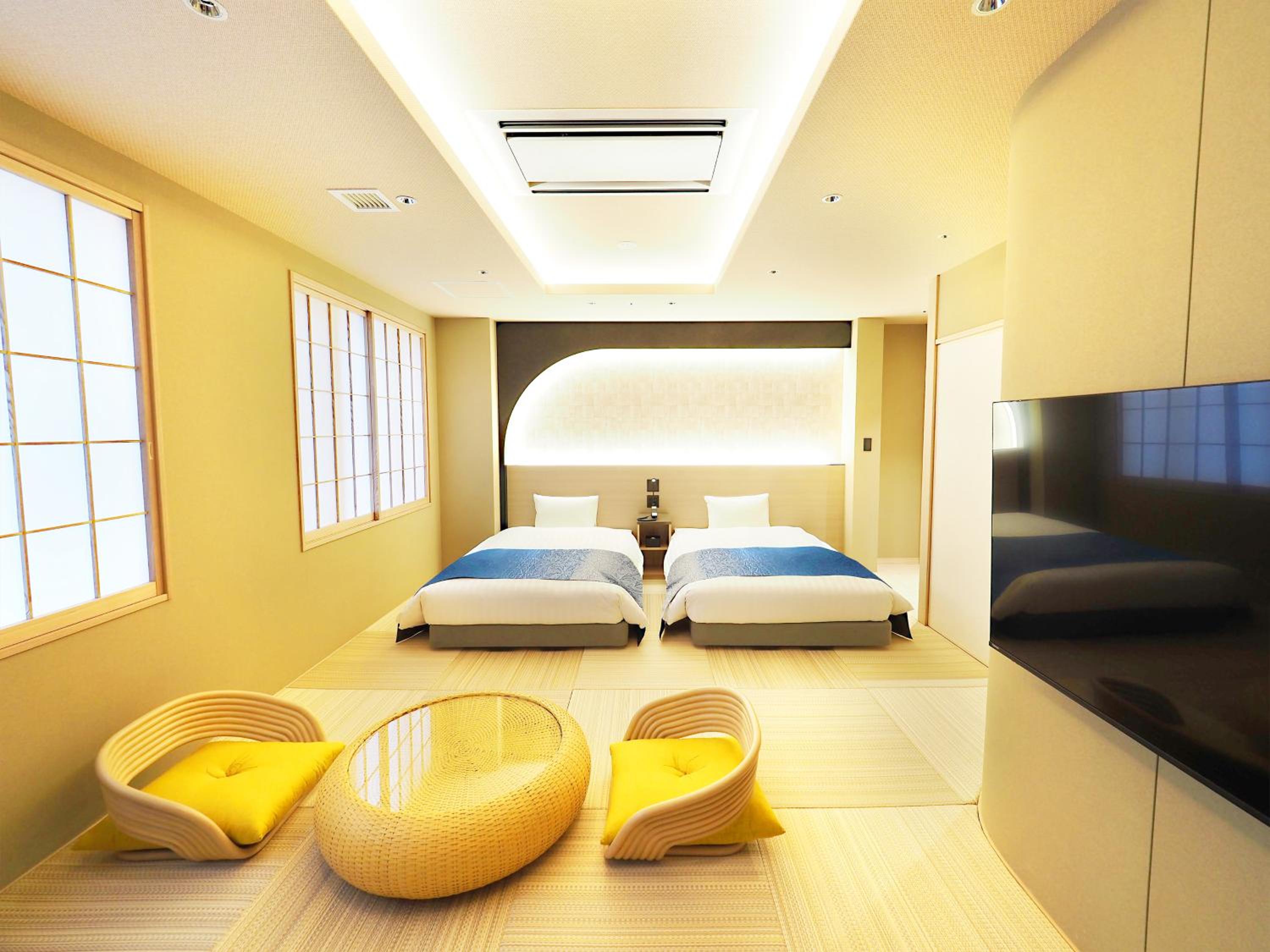 Suite Room with Tatami Area and Open Air Bath  - Photo 5