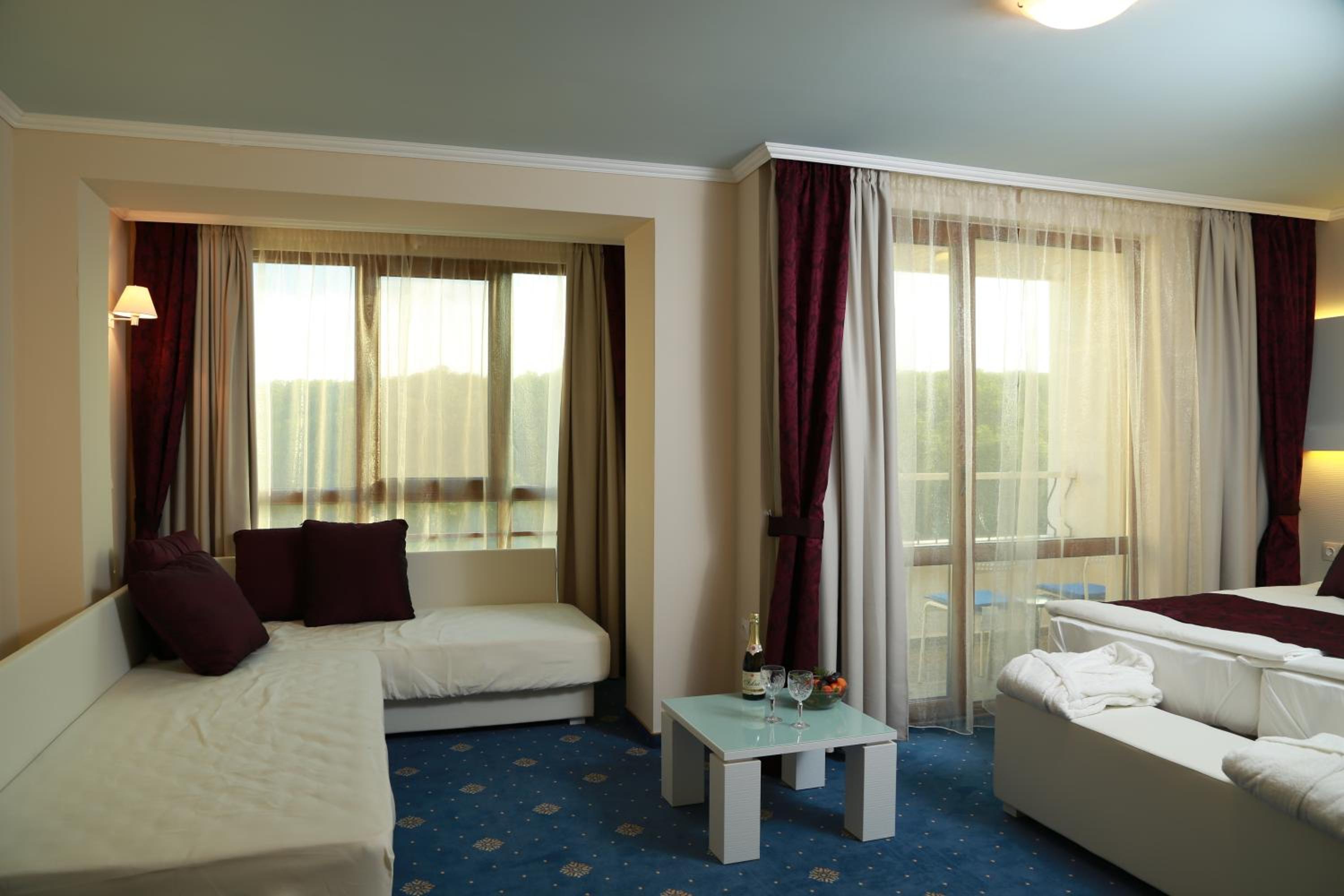 Triple Room With Balcony