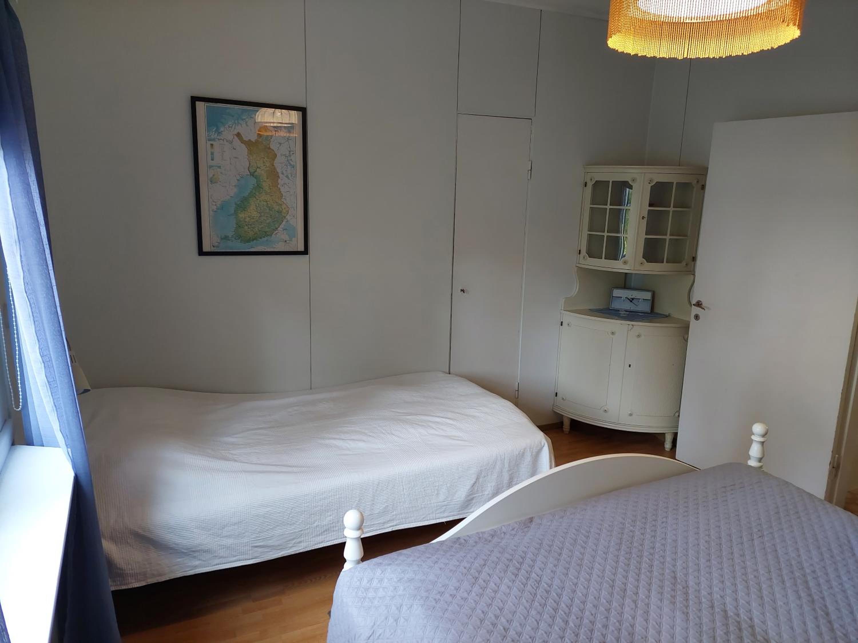 Apartment with Lake View - Photo 15