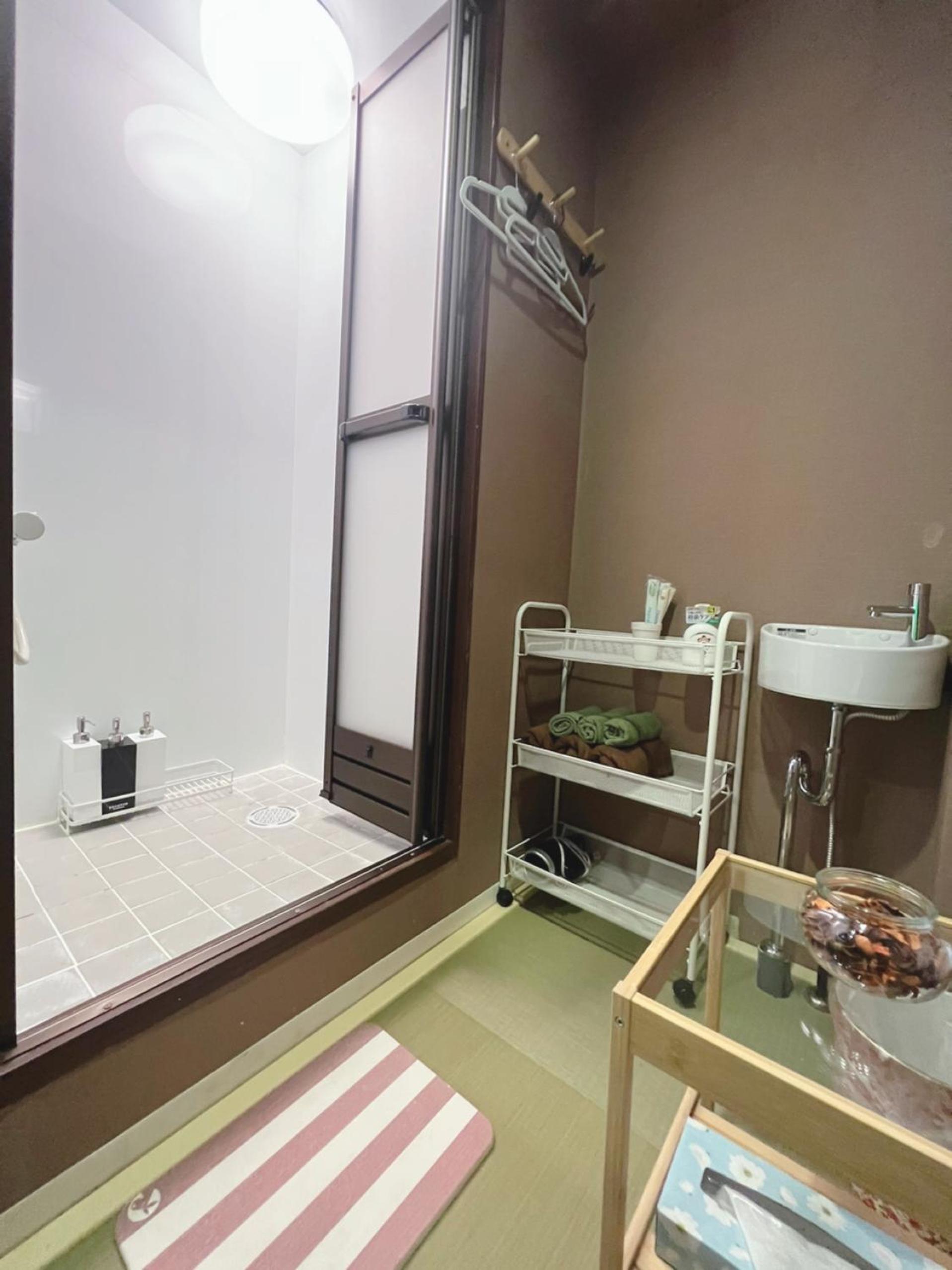 Economy Double Room photo 2
