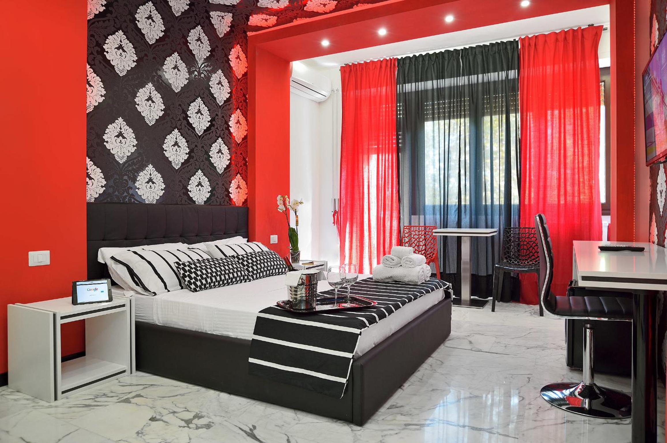 Double Room with Private External Bathroom photo 3