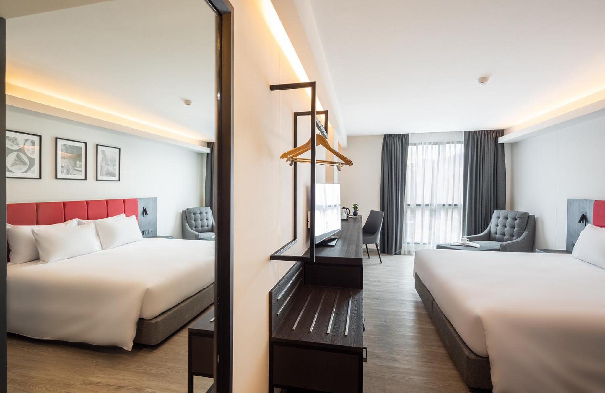 Deluxe Double or Twin Room - Photo 2