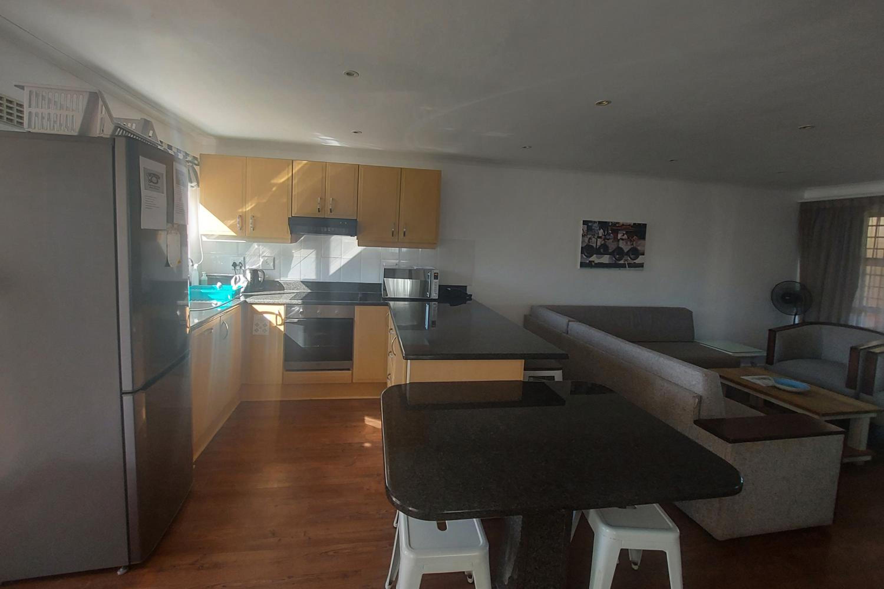 Two-Bedroom Chalet - Photo 4