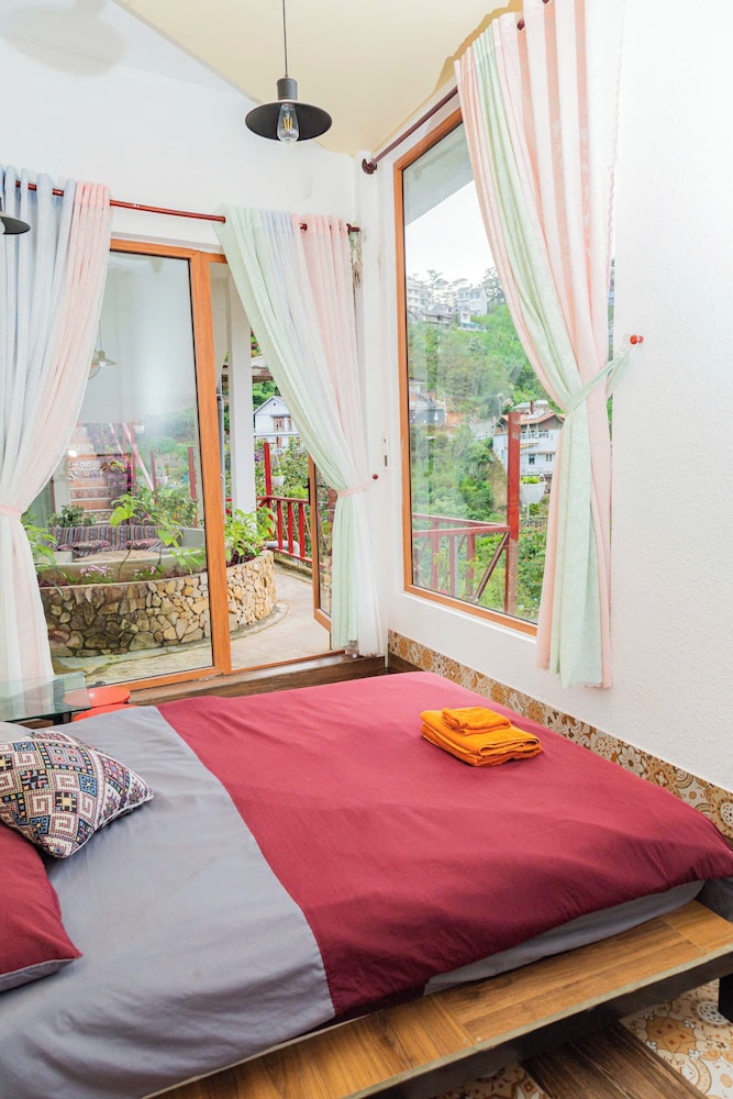 Standard Double Room, Balcony, Hill View photo 3