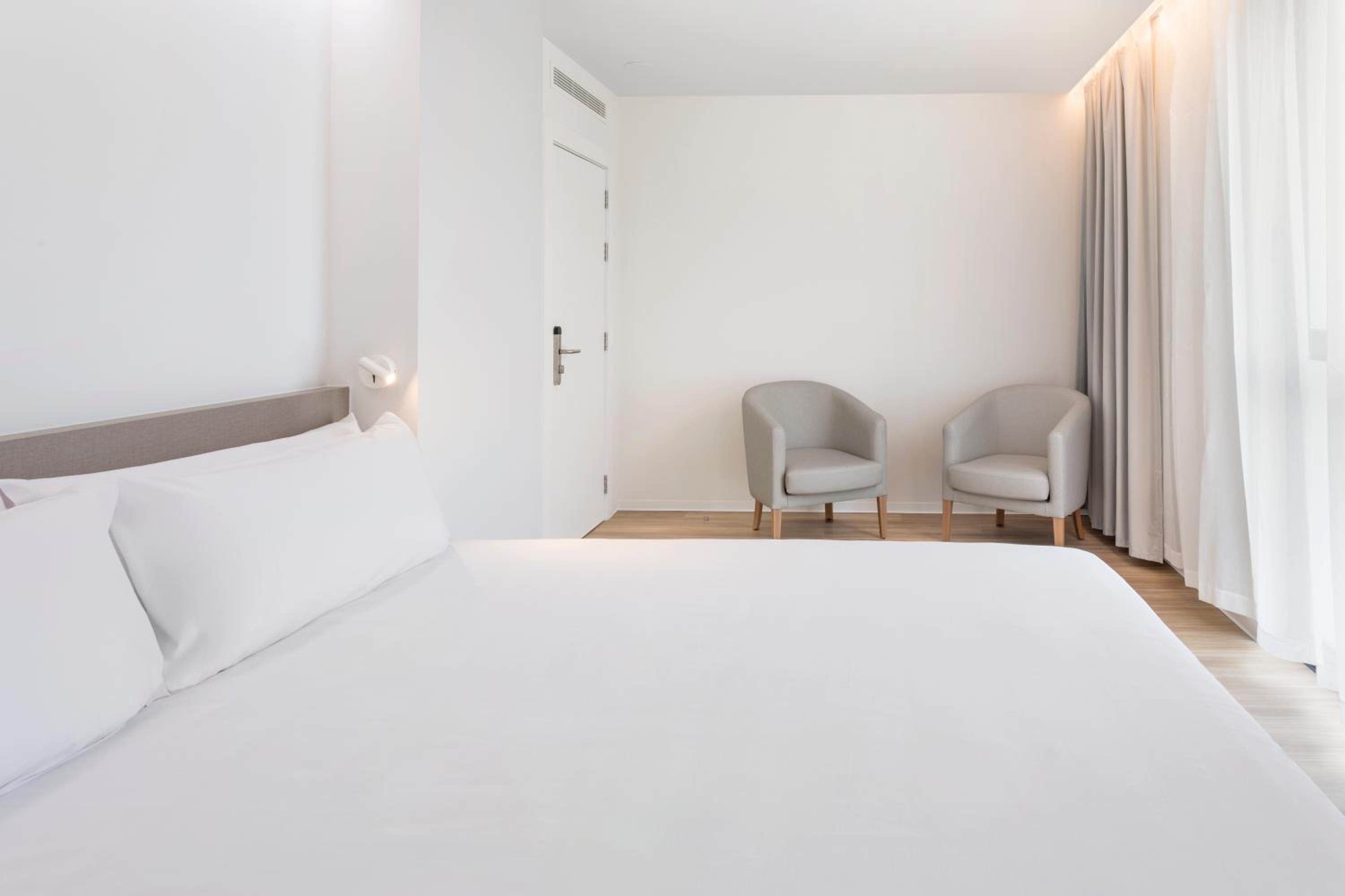 Superior Double Room - Photo 1
