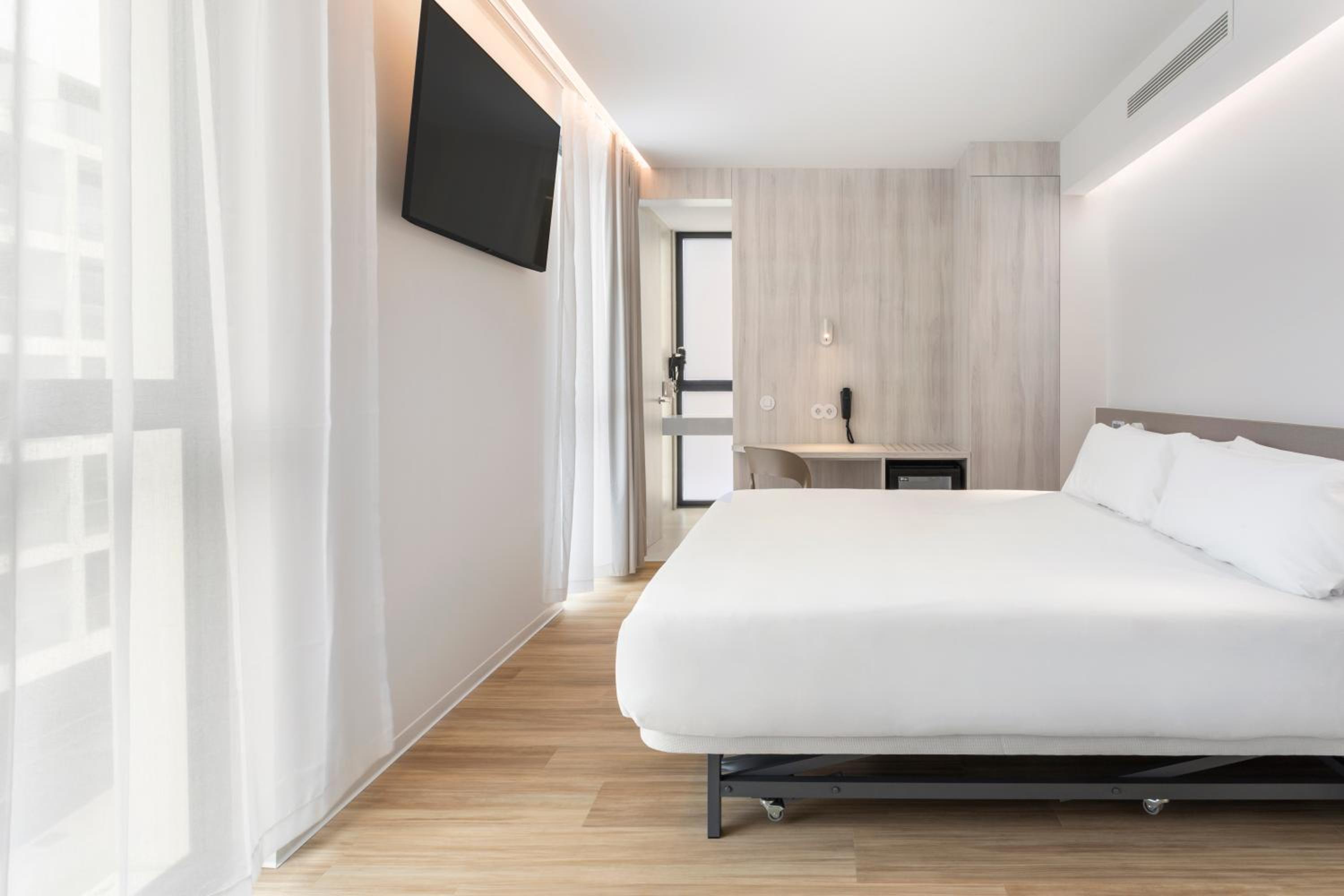 Superior Double Room - Photo 3