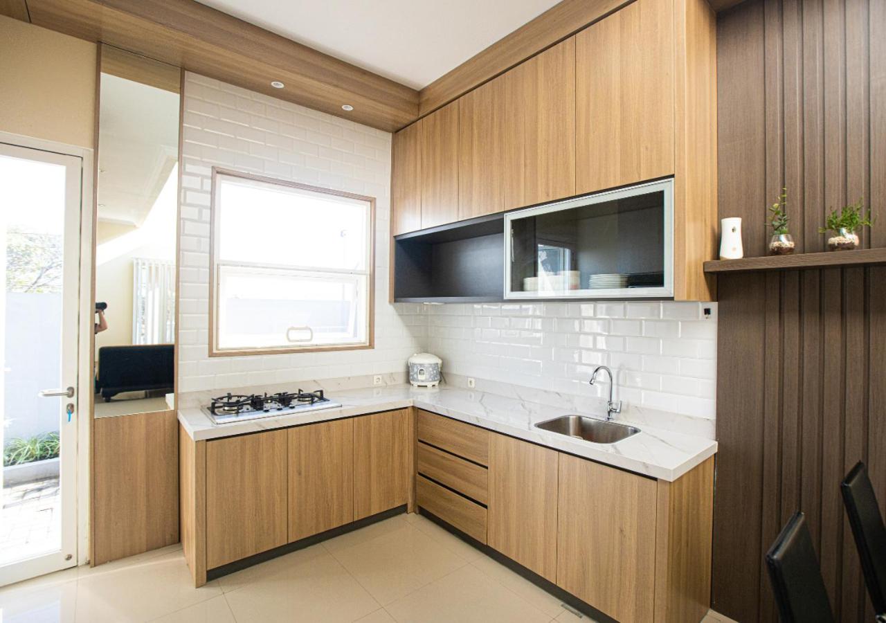 Four-Bedroom Villa - Photo 14