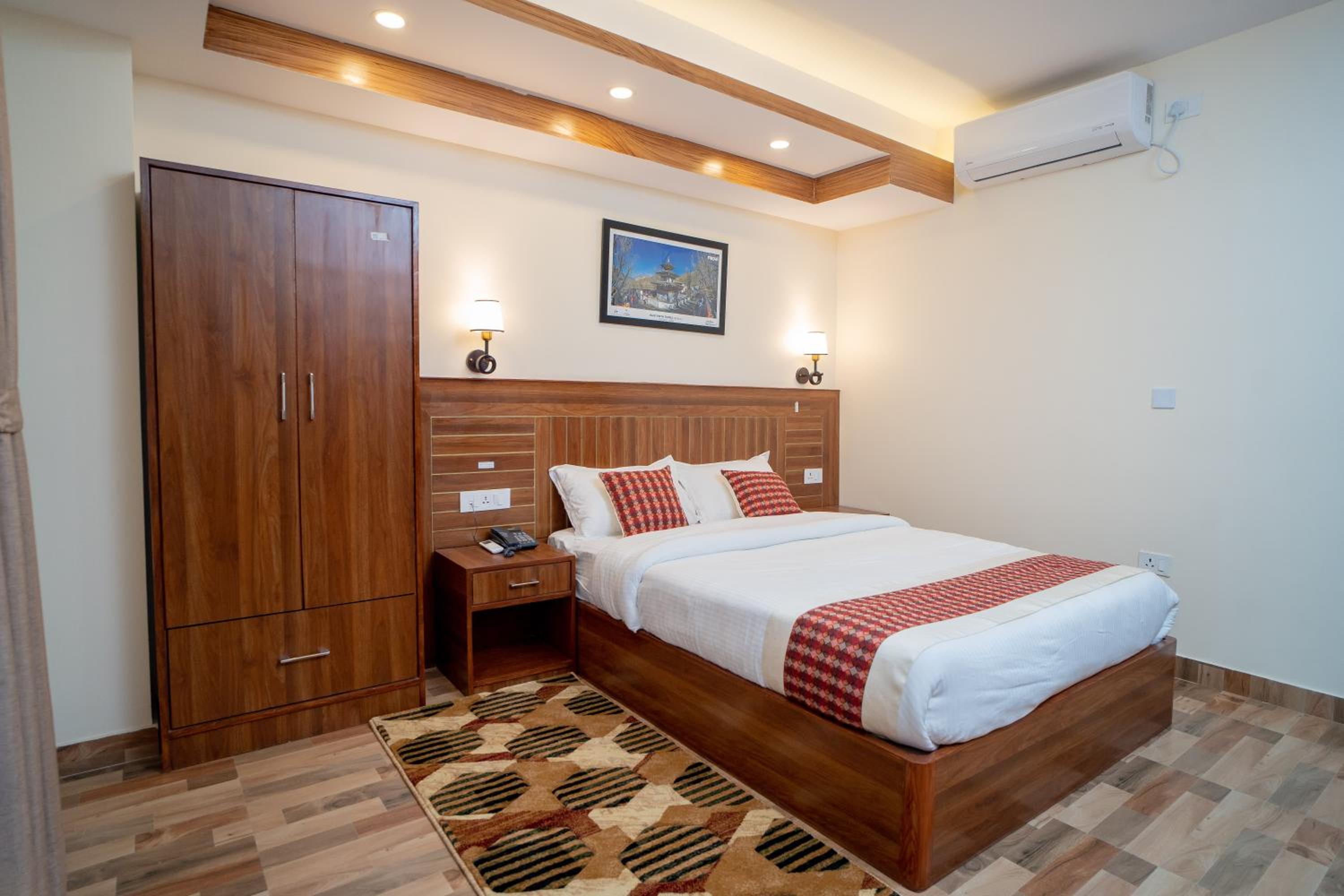 Deluxe Double or Twin Room - Photo 1