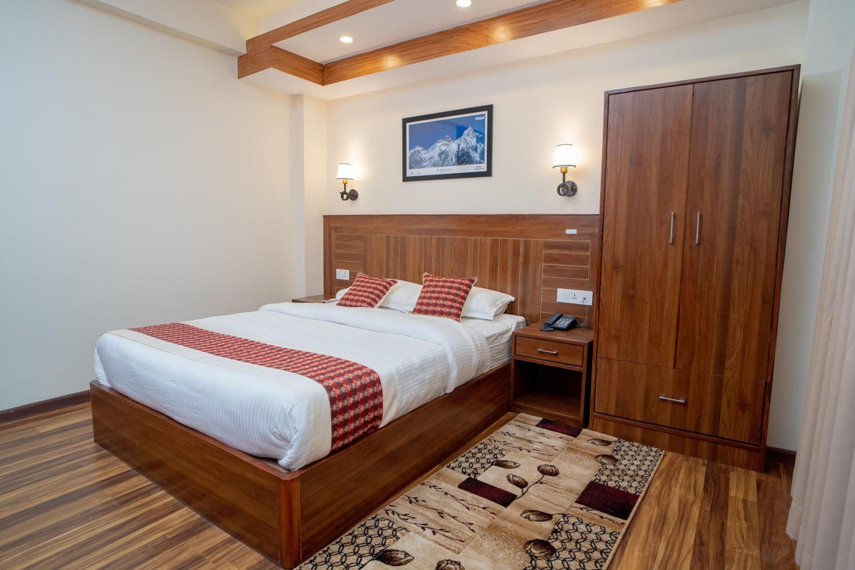 Deluxe Double or Twin Room with Balcony - Photo 13