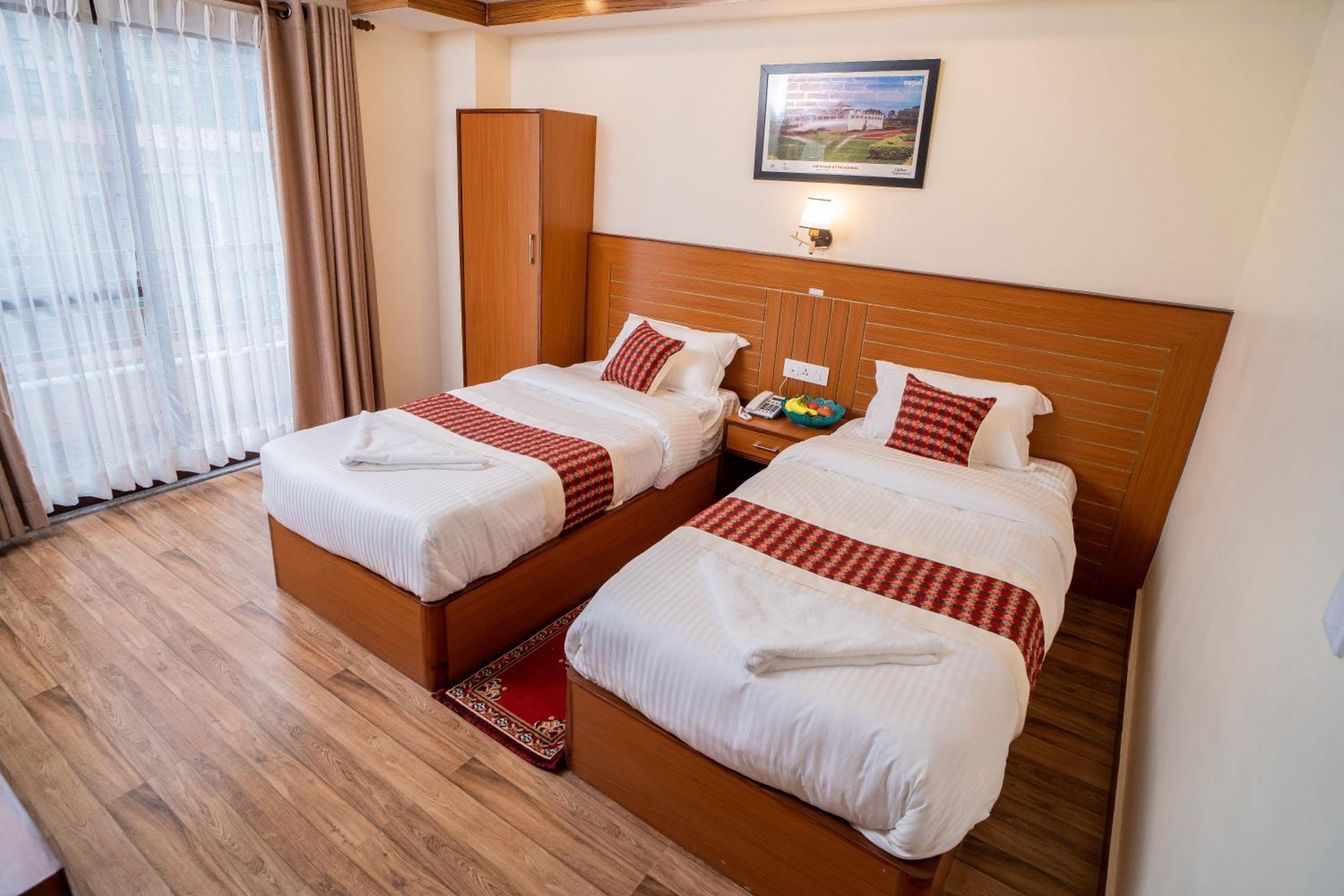 Deluxe Double or Twin Room with Balcony - Photo 10