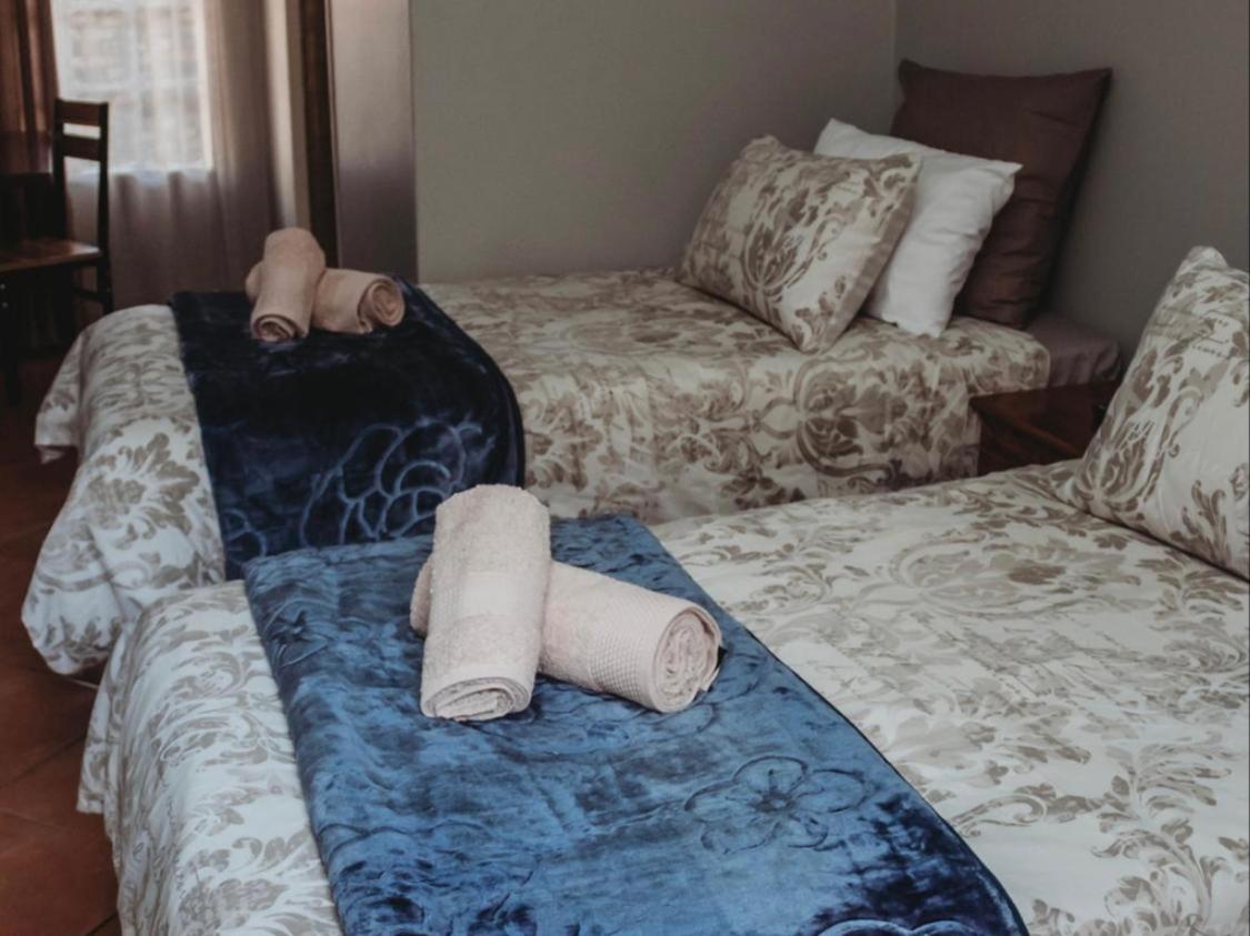 Double Or Twin Room photo 3