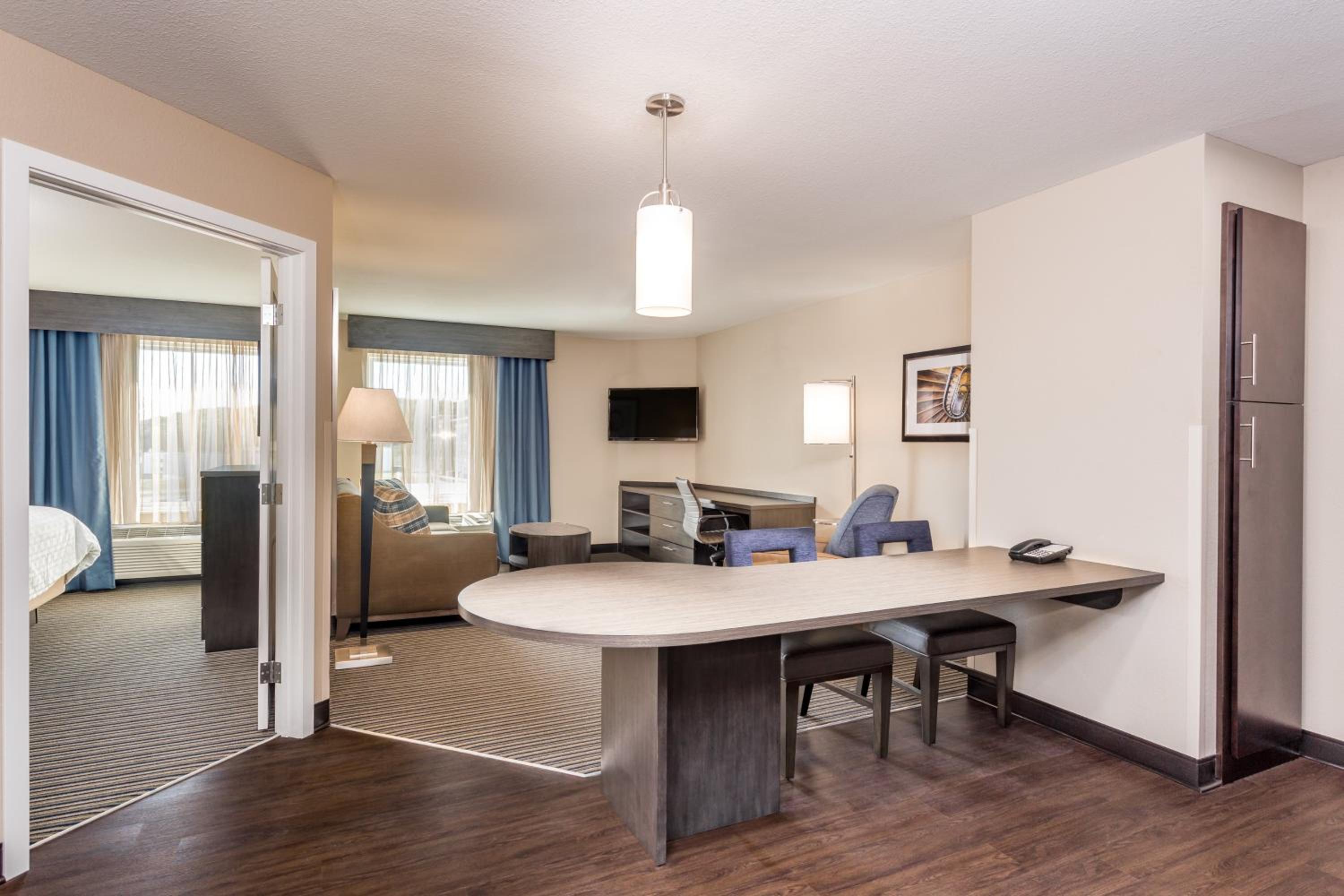 One-Bedroom Suite