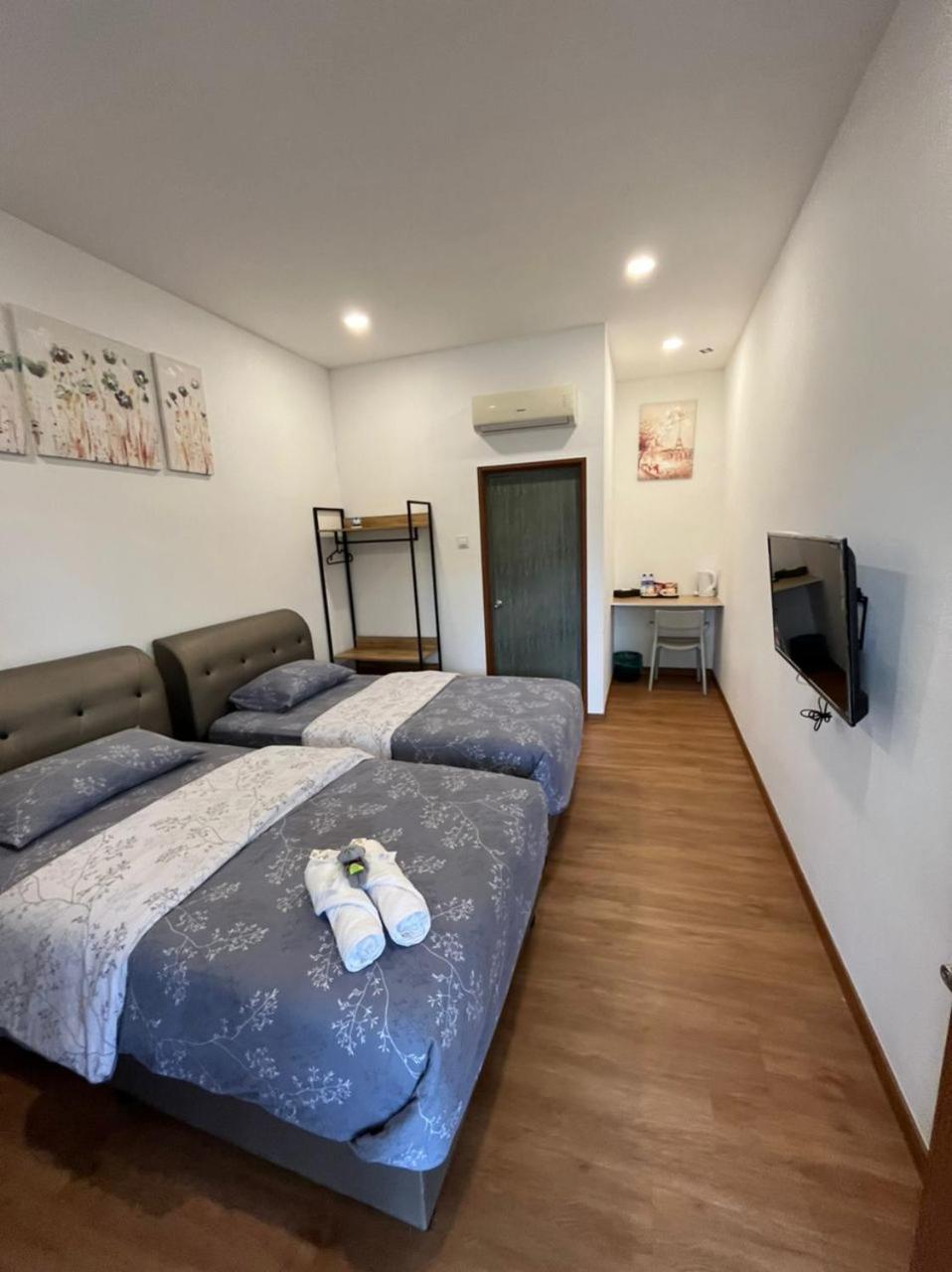 Twin Room photo 2