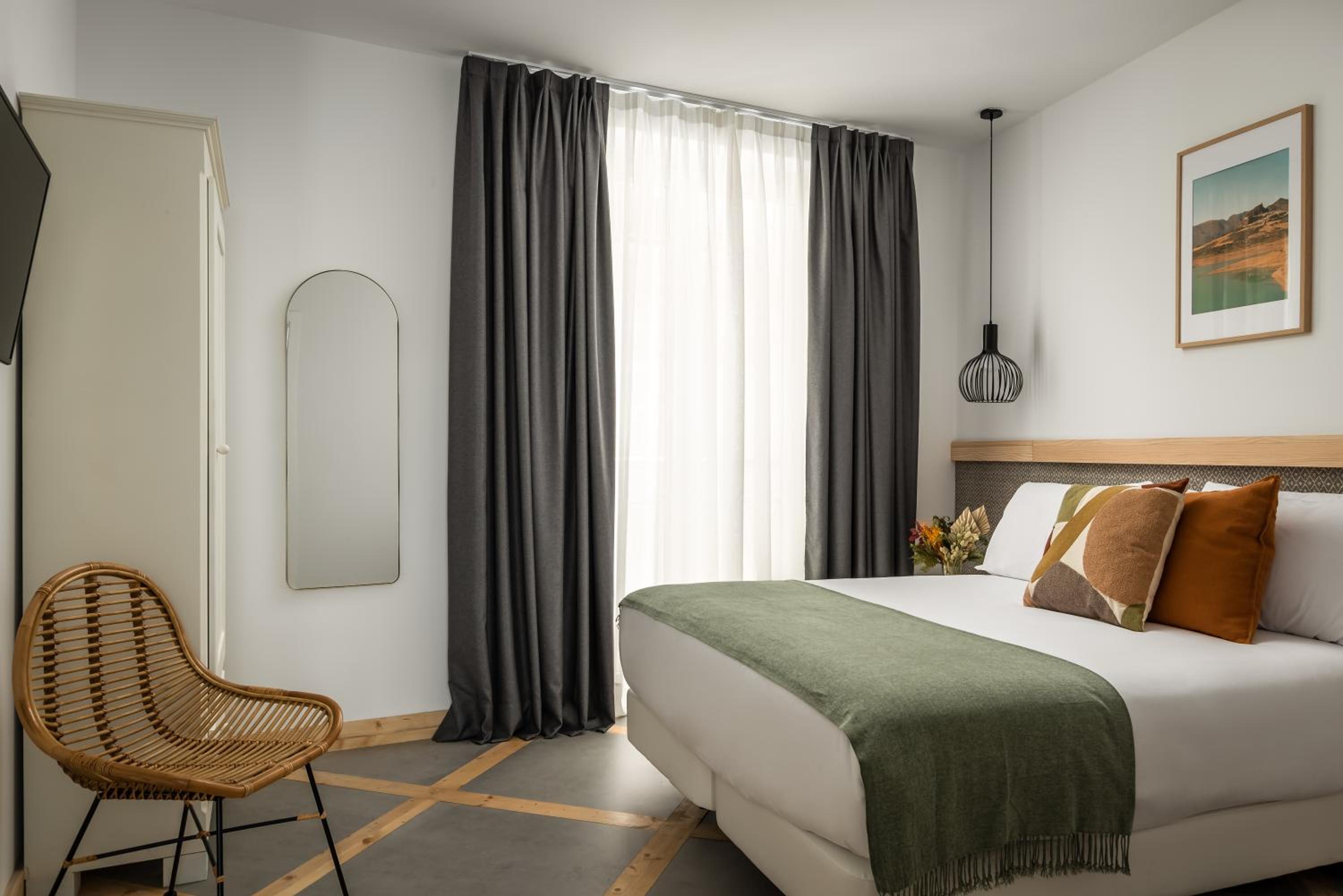 Double Room - Photo 2