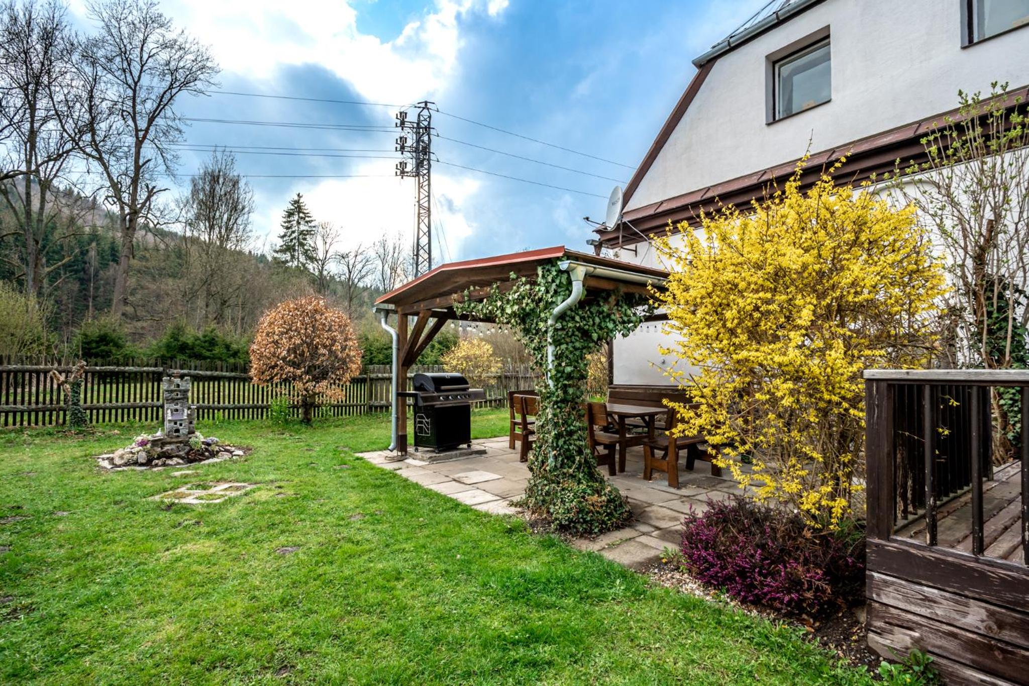 Villa photo 3