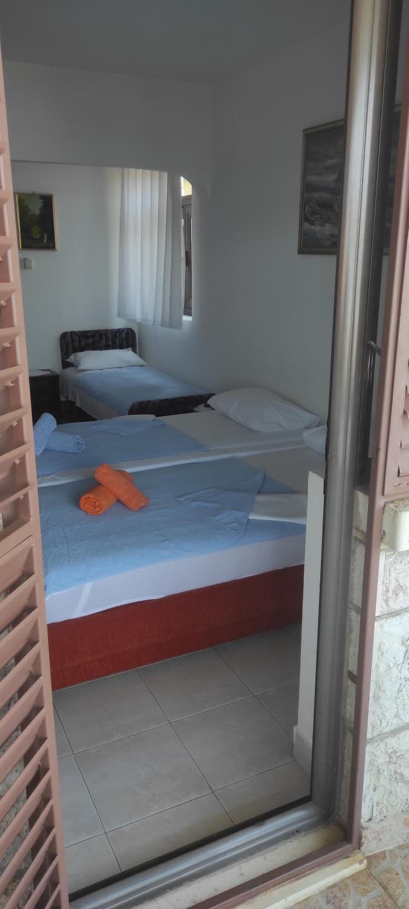 Triple Room with Private External Bathroom photo 3