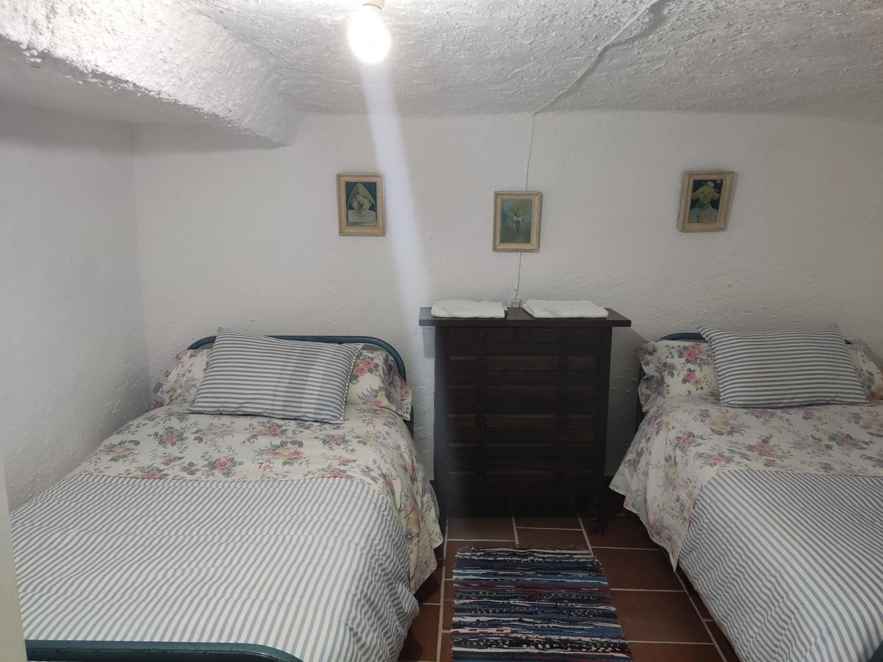 Casa de cuatro habitaciones