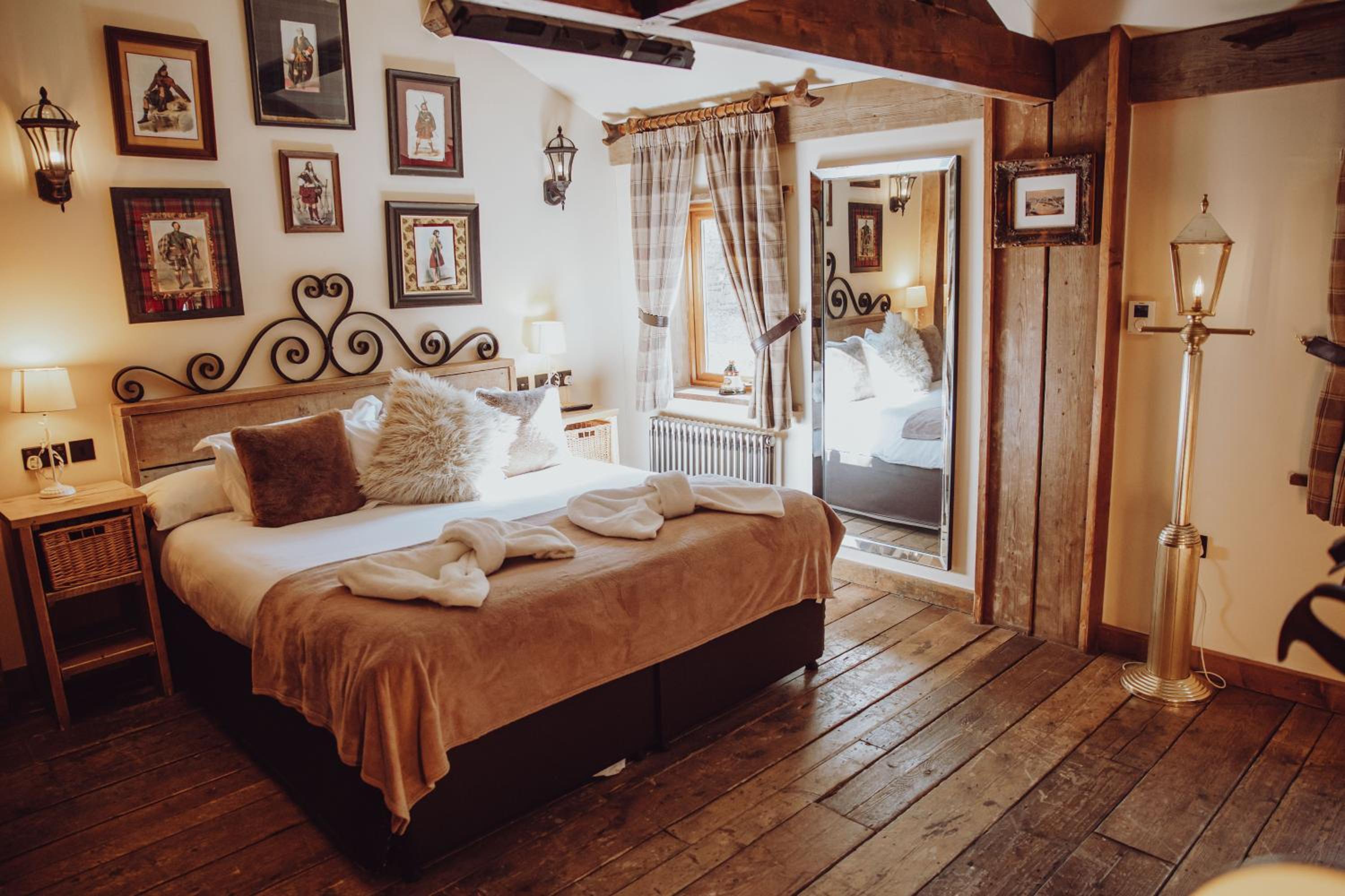 The Old Stable with Hot Tub - Photo 1