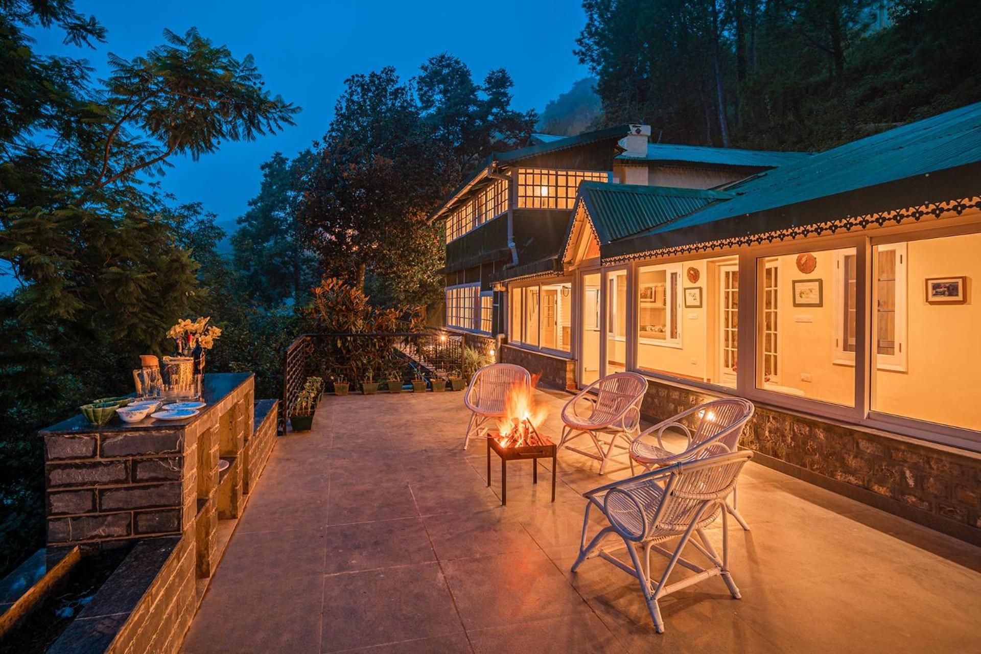 Three-Bedroom Villa photo 2