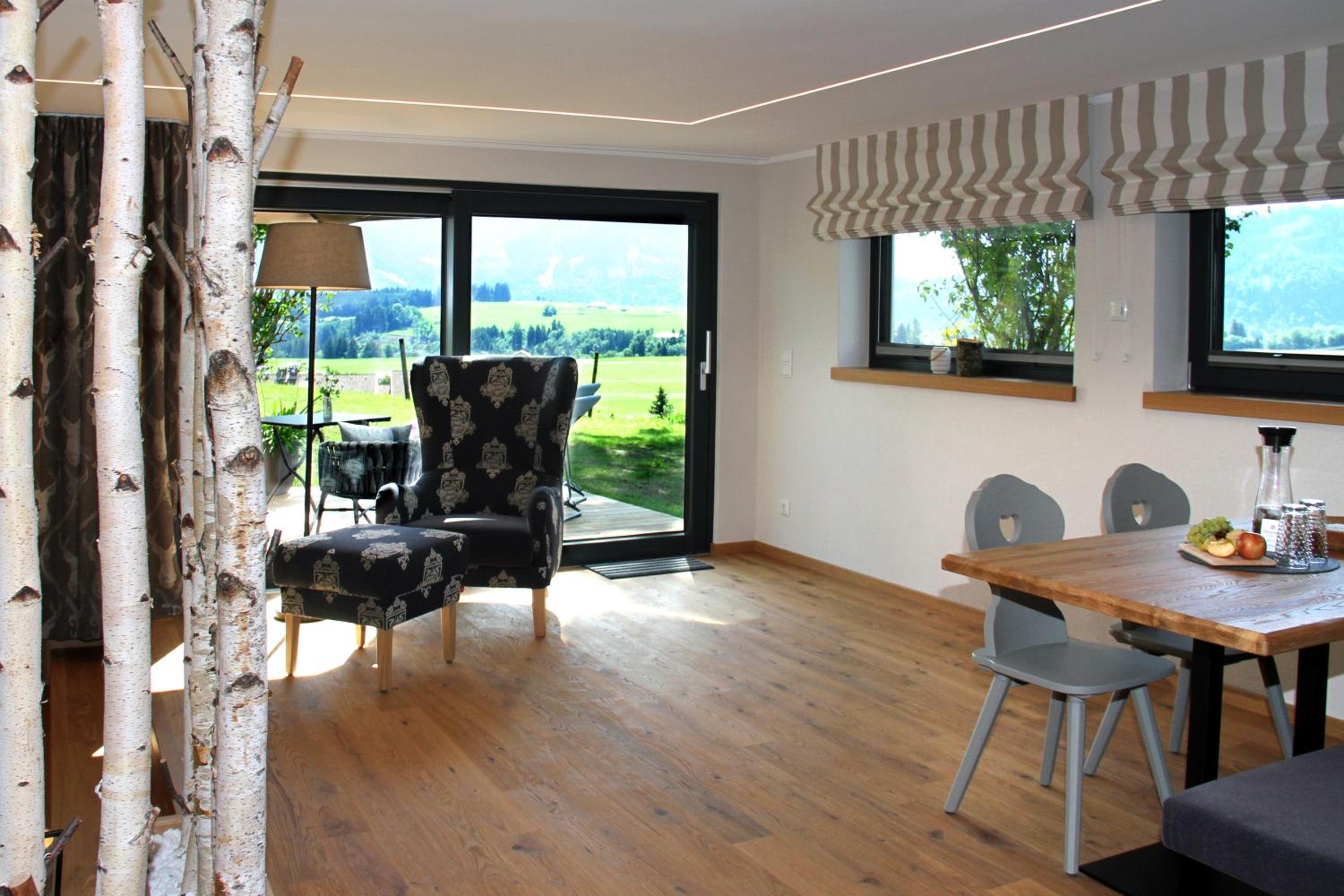 Suite with Mountain View photo 2