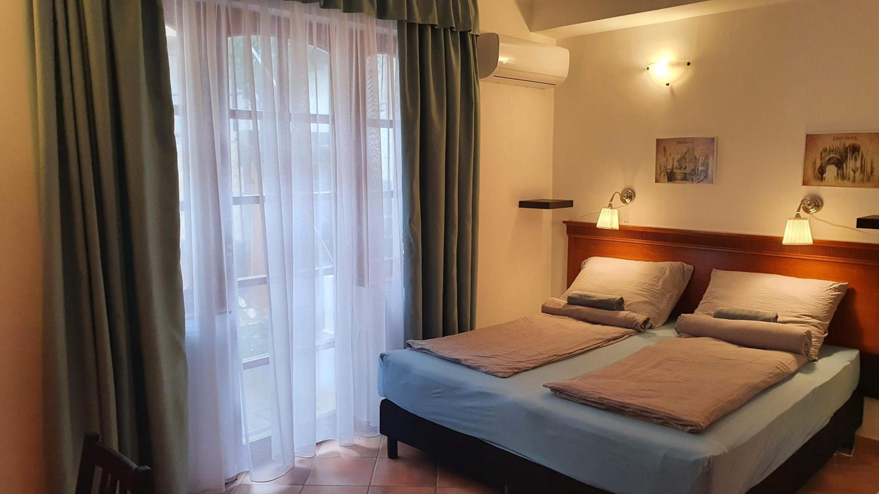 Double Room - Photo 1