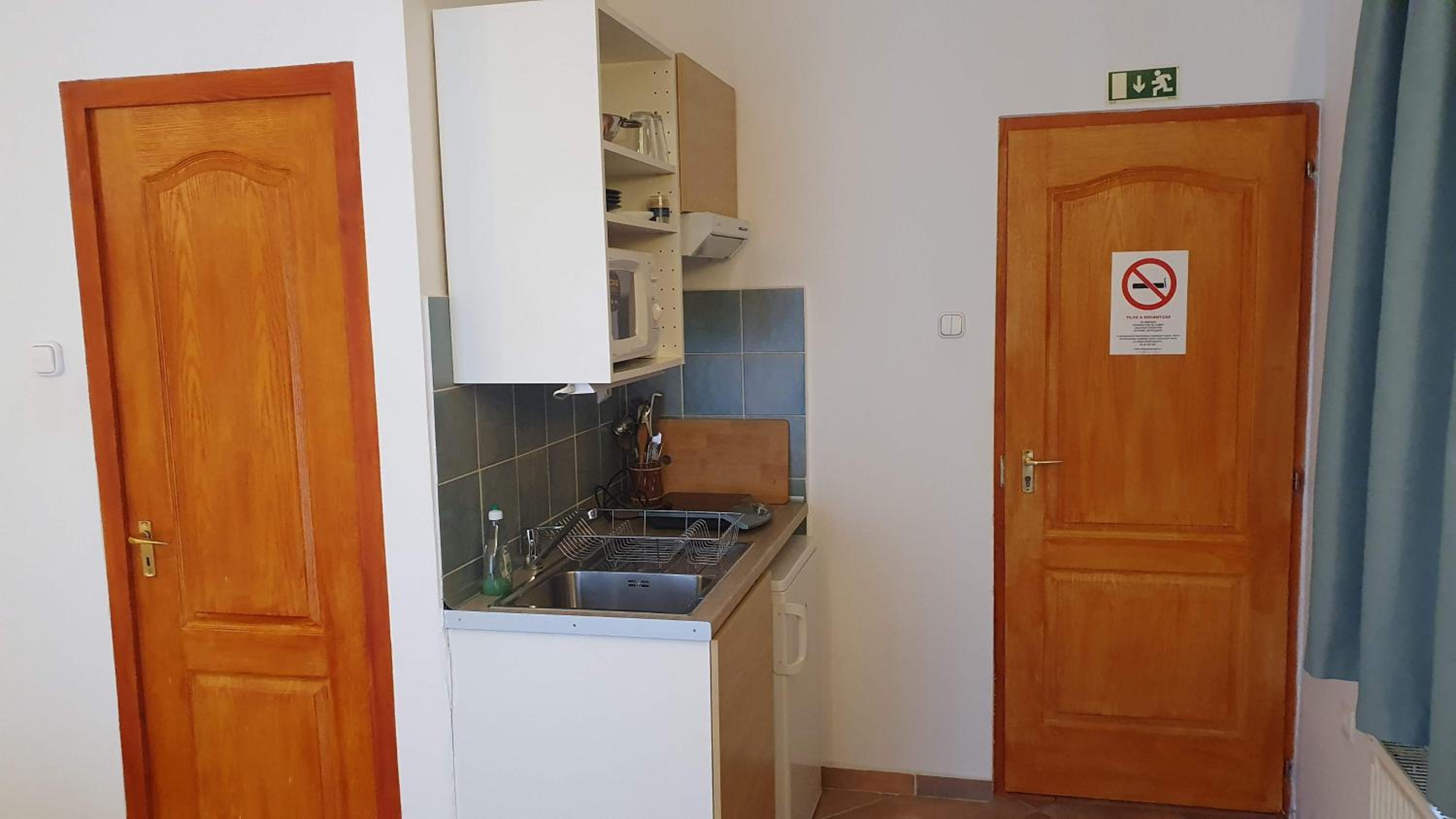 Double Room - Photo 2