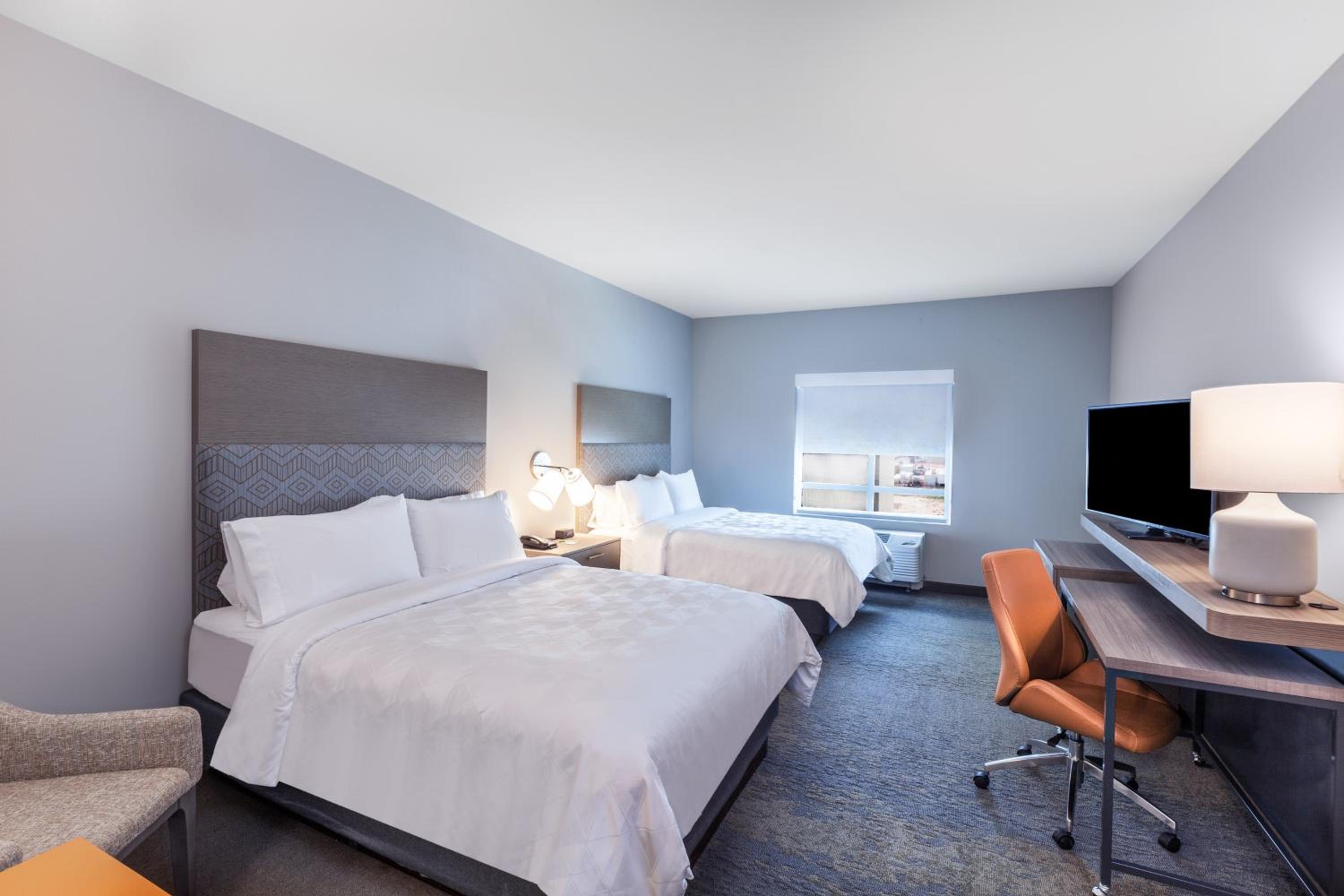 Queen Room with Two Queen Beds - Disability Access