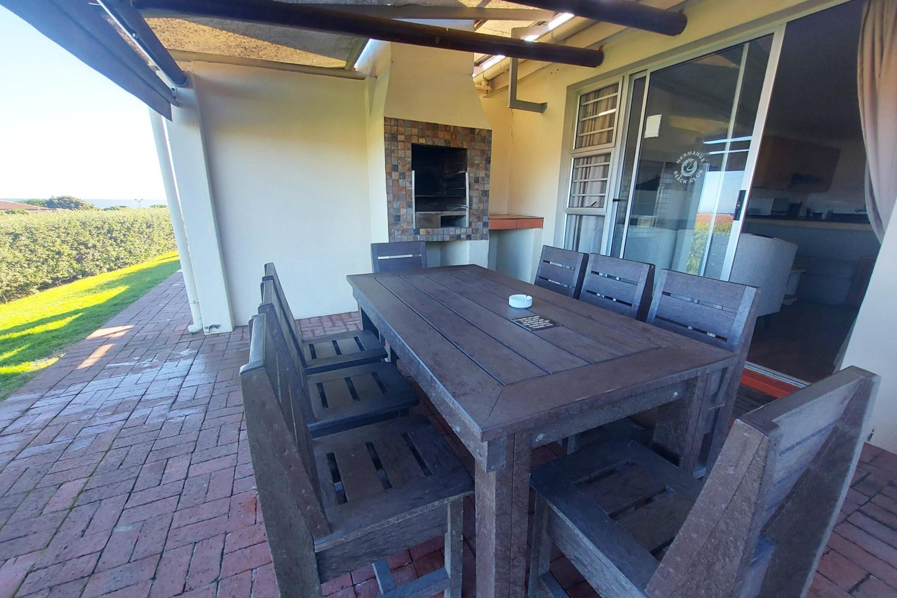 Three-Bedroom Chalet - Photo 9