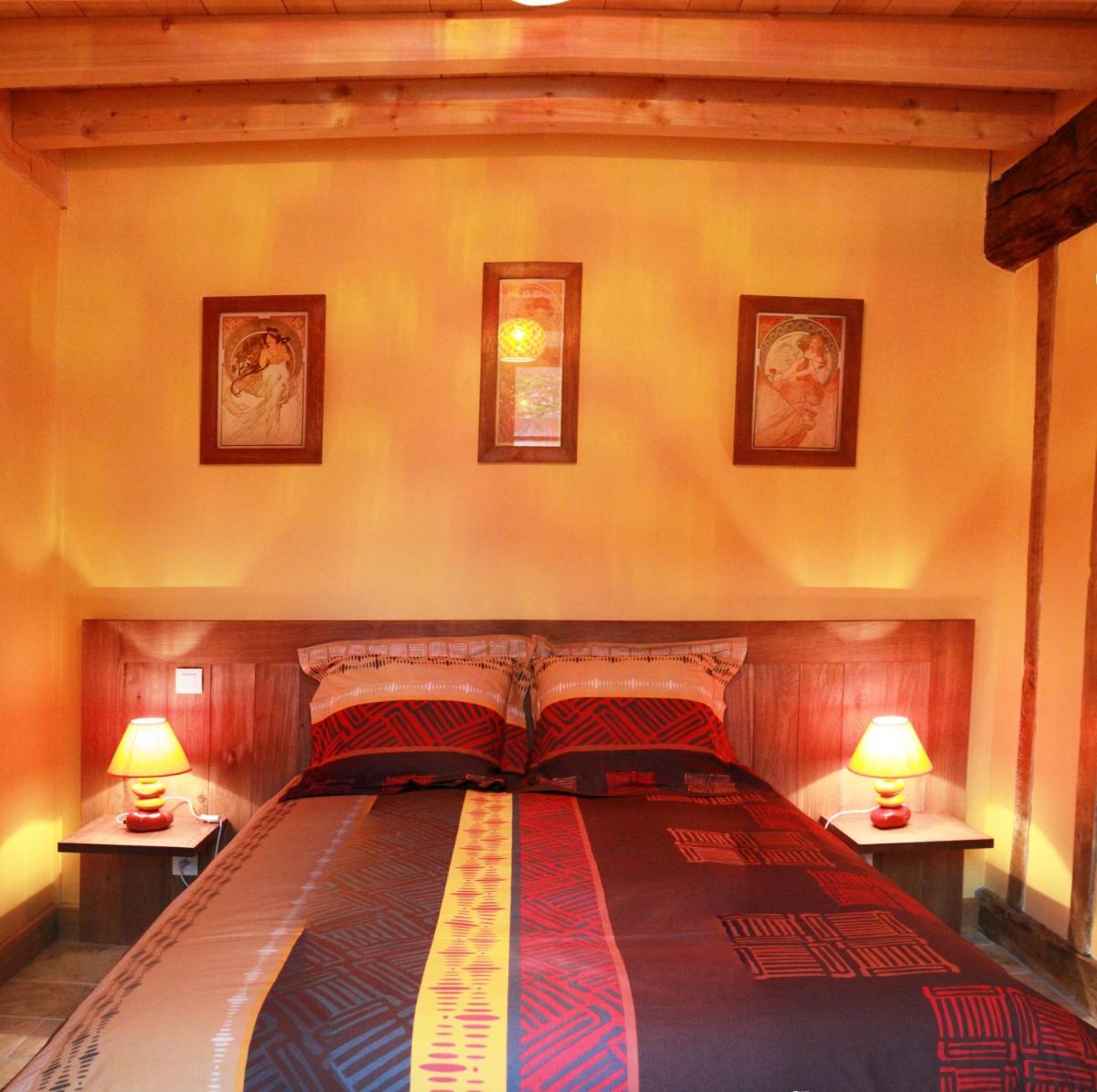 Two-Bedroom House photo 2
