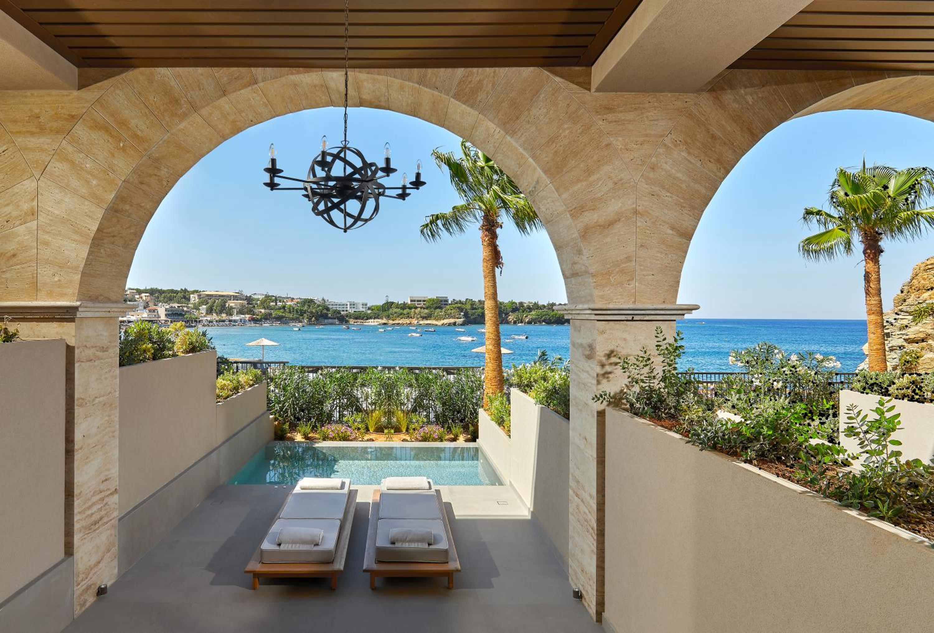 Black Pearl Maisonette Sea View with Plunge Pool - Photo 7