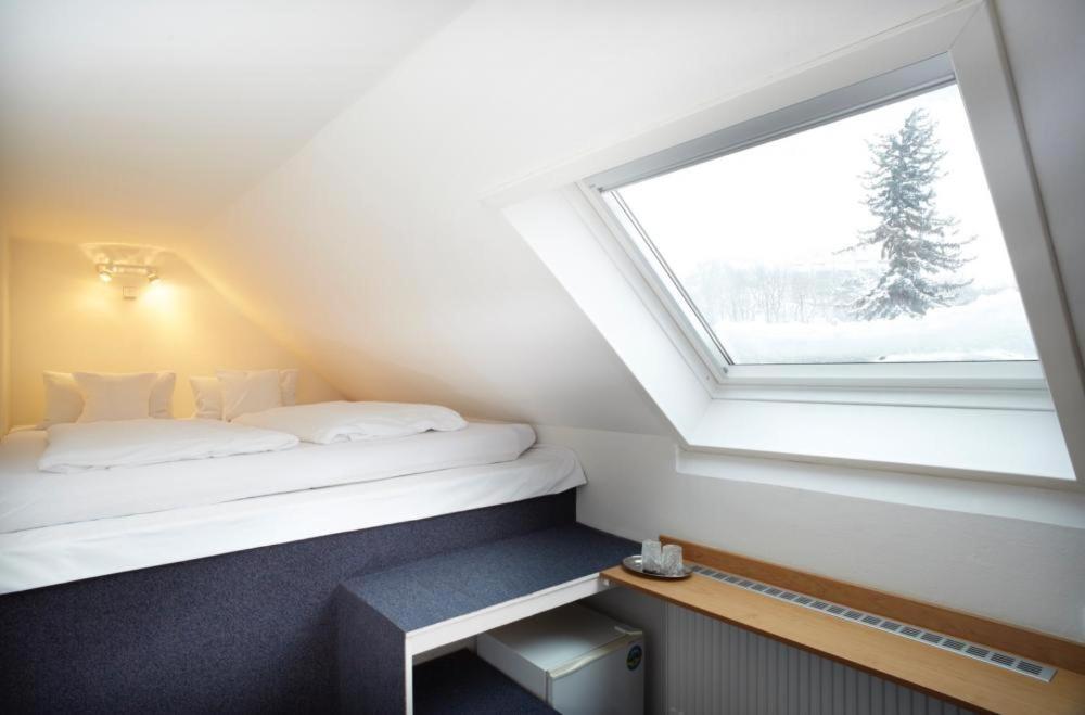 Economy Single Room