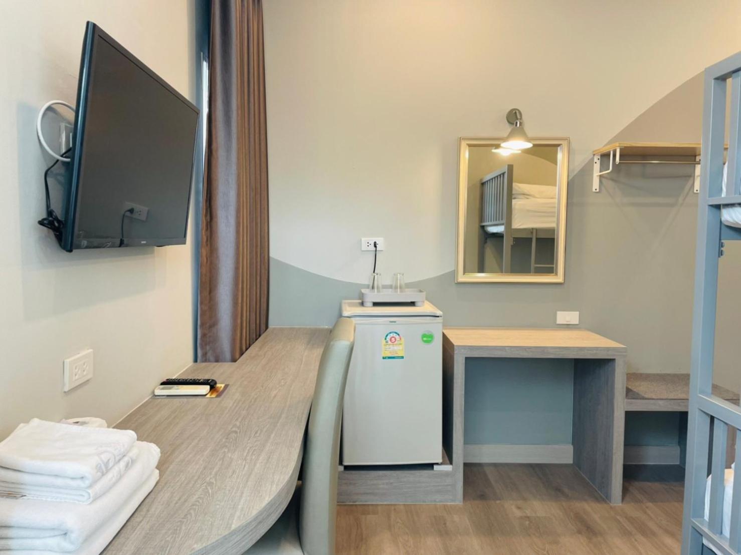 Small Twin Room photo 3