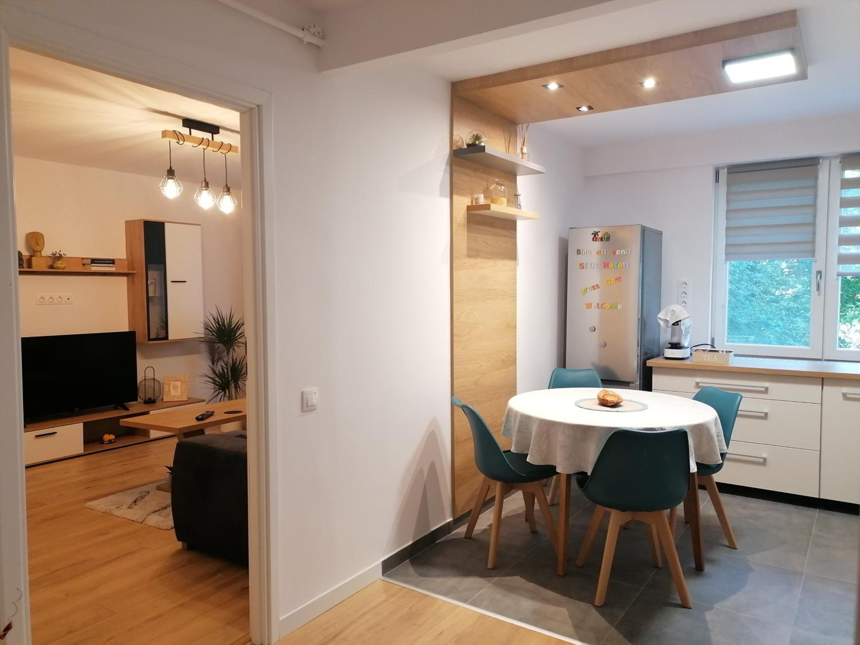 One-Bedroom Apartment - Photo 4