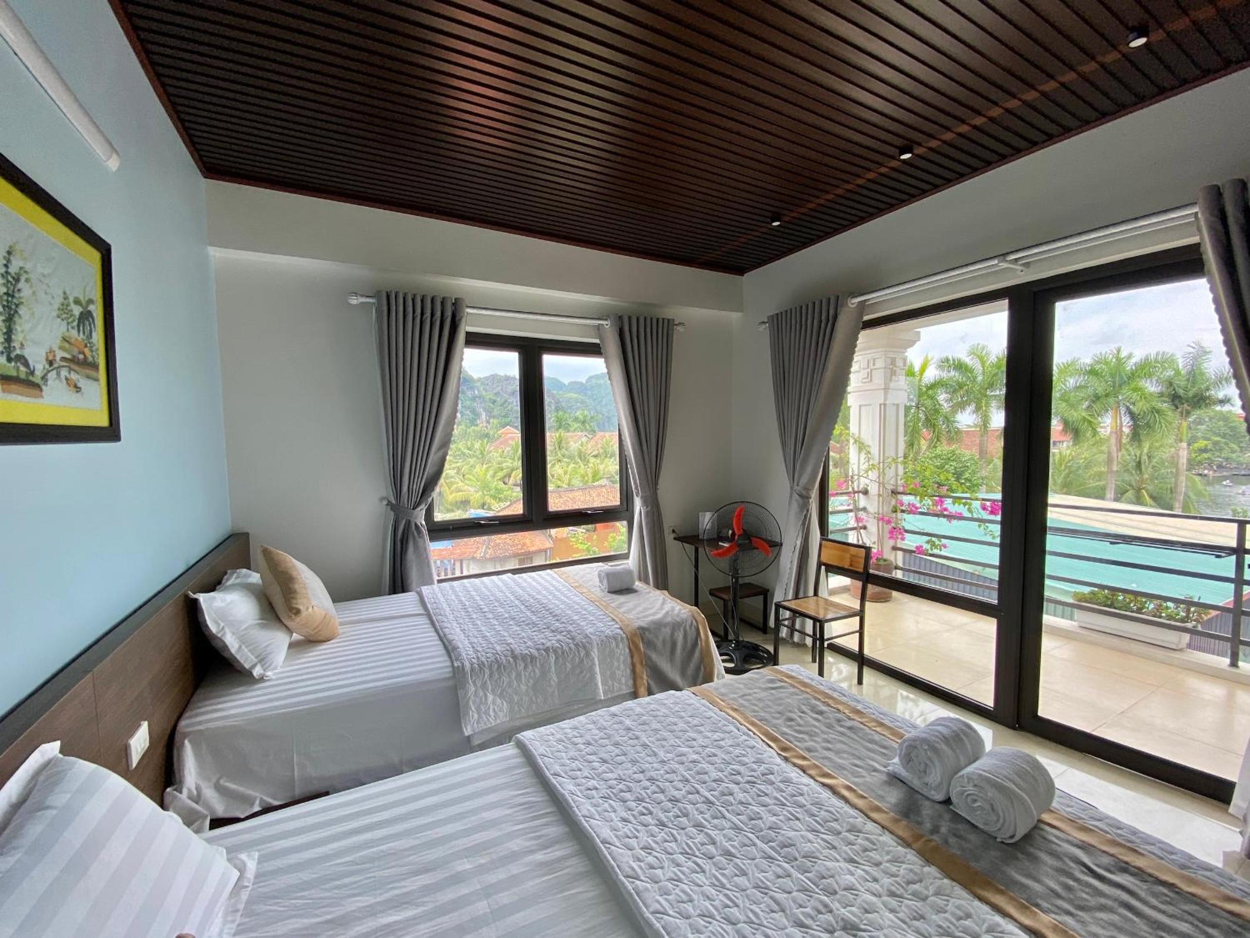 Triple Room with Mountain View photo 3