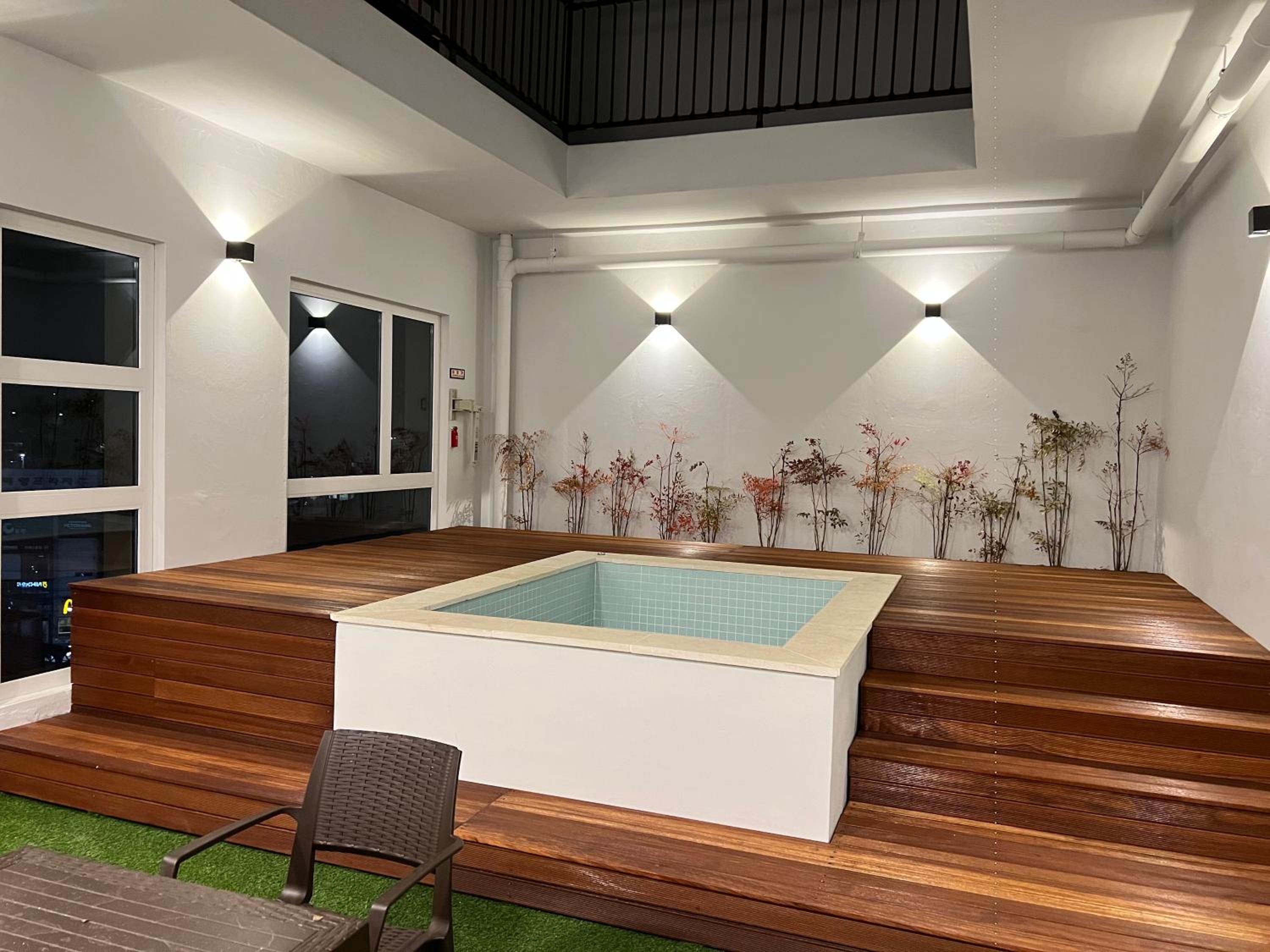 Twin Room with Terrace - Photo 7