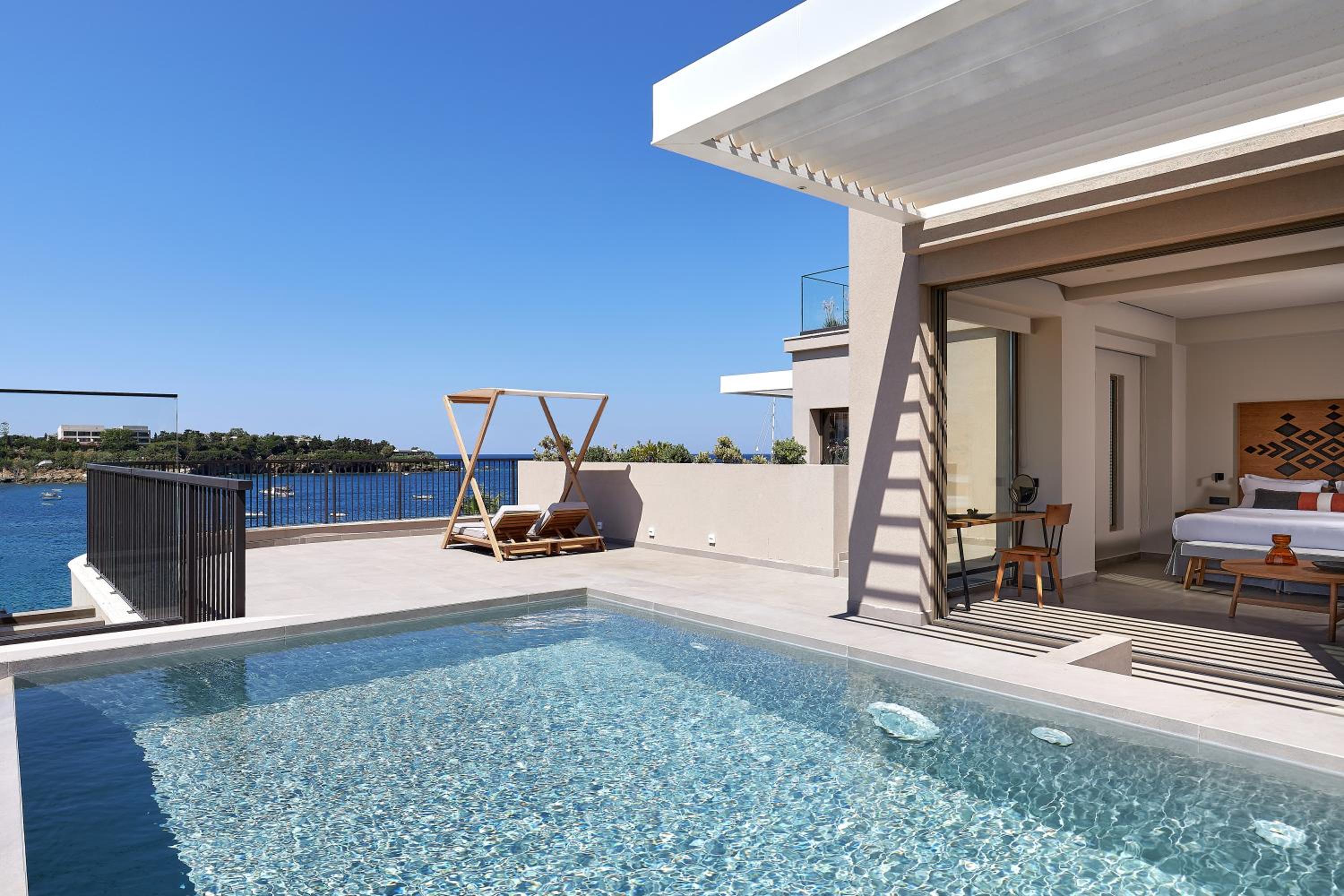 Amber Suite Sea View with Plunge Pool - Photo 5