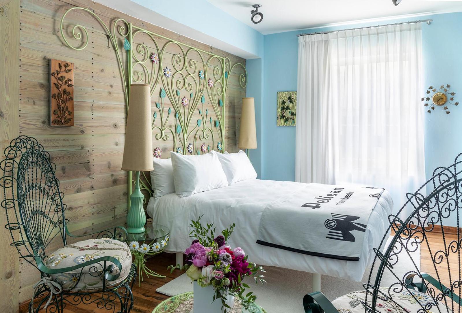 Deluxe Queen Room - Photo 1