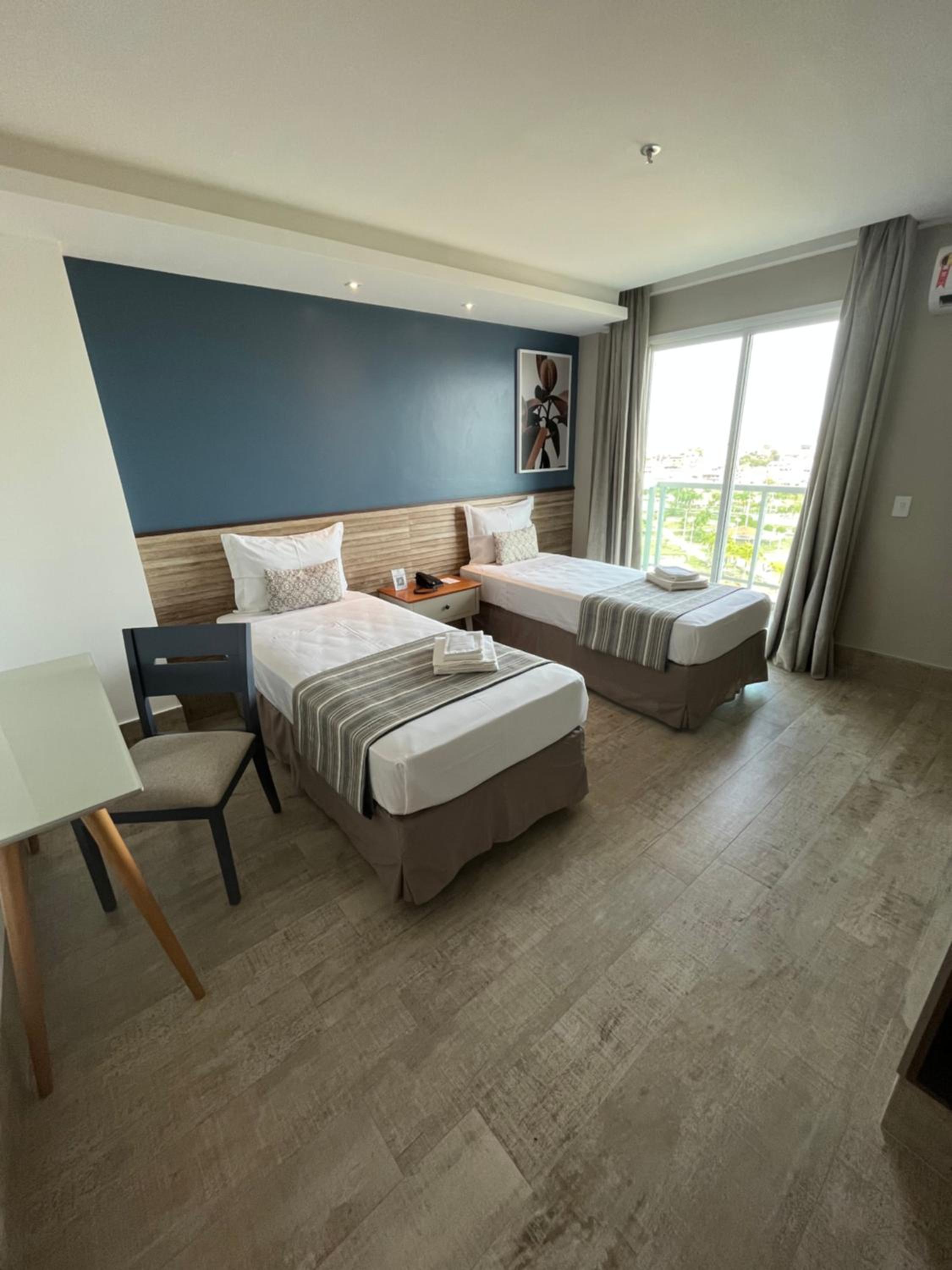 Standard Double Or Twin Room With Balcony - Photo 4