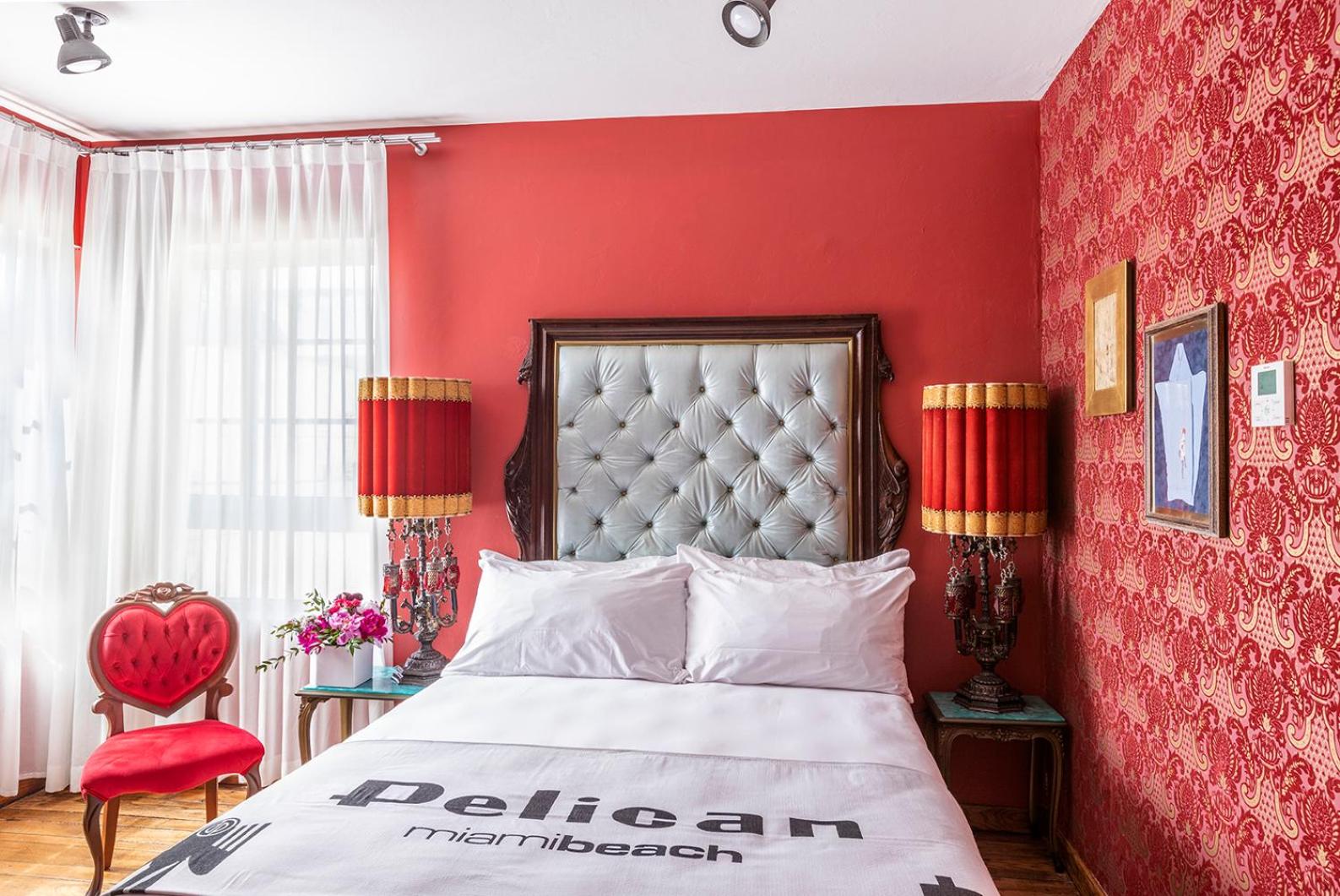 Deluxe Queen Room - Photo 7