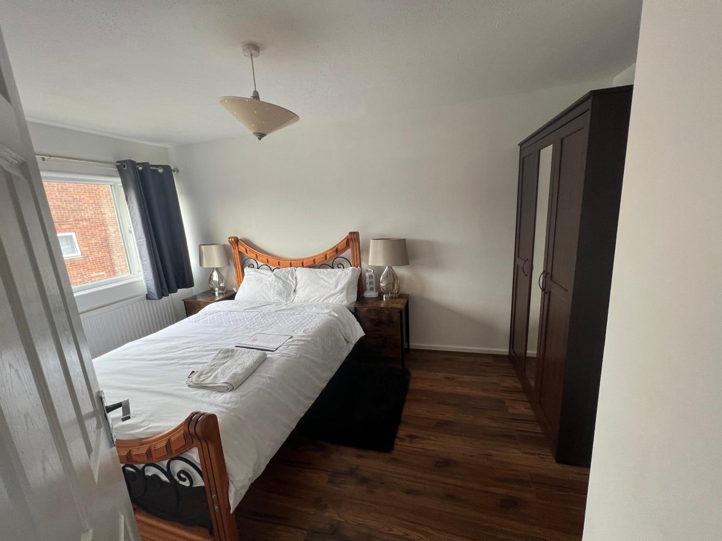 Double Room with Shared Bathroom photo 1