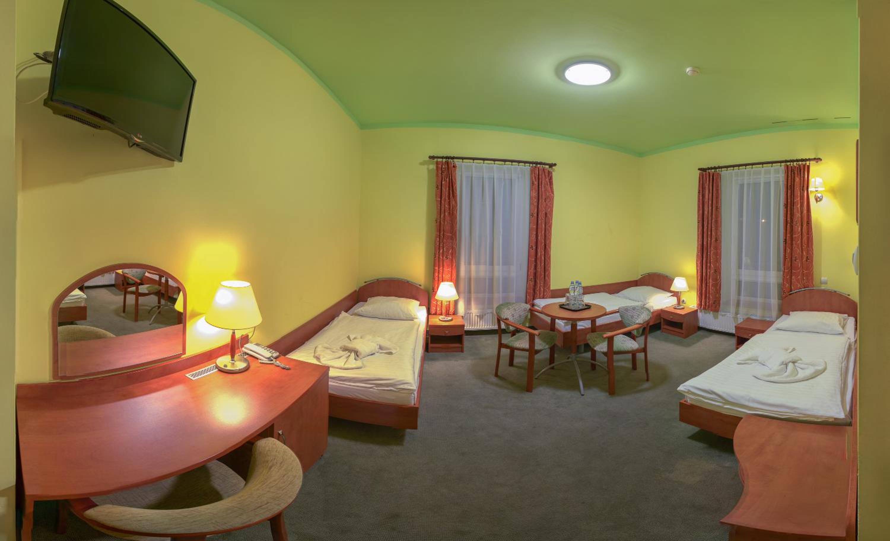 Triple Room photo 3