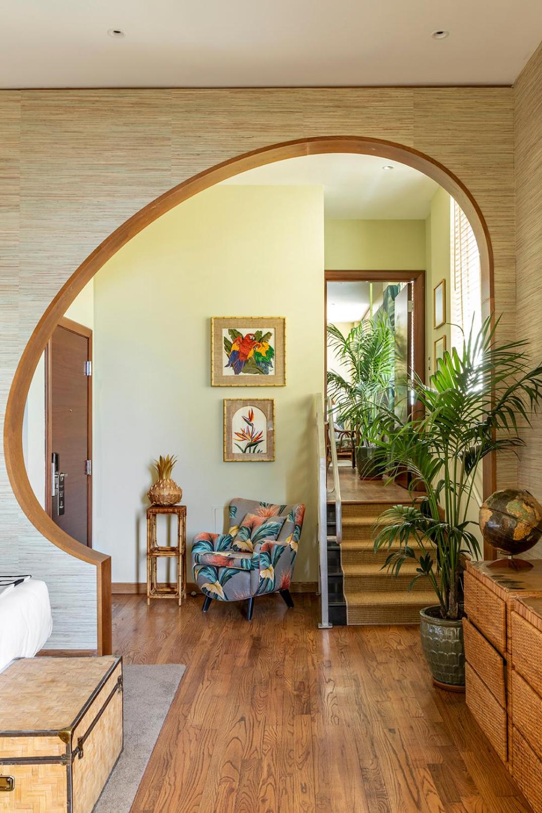 Deluxe King Suite Accessible - Photo 4