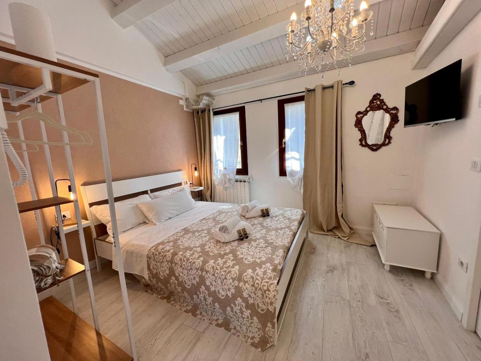 Suite photo 1