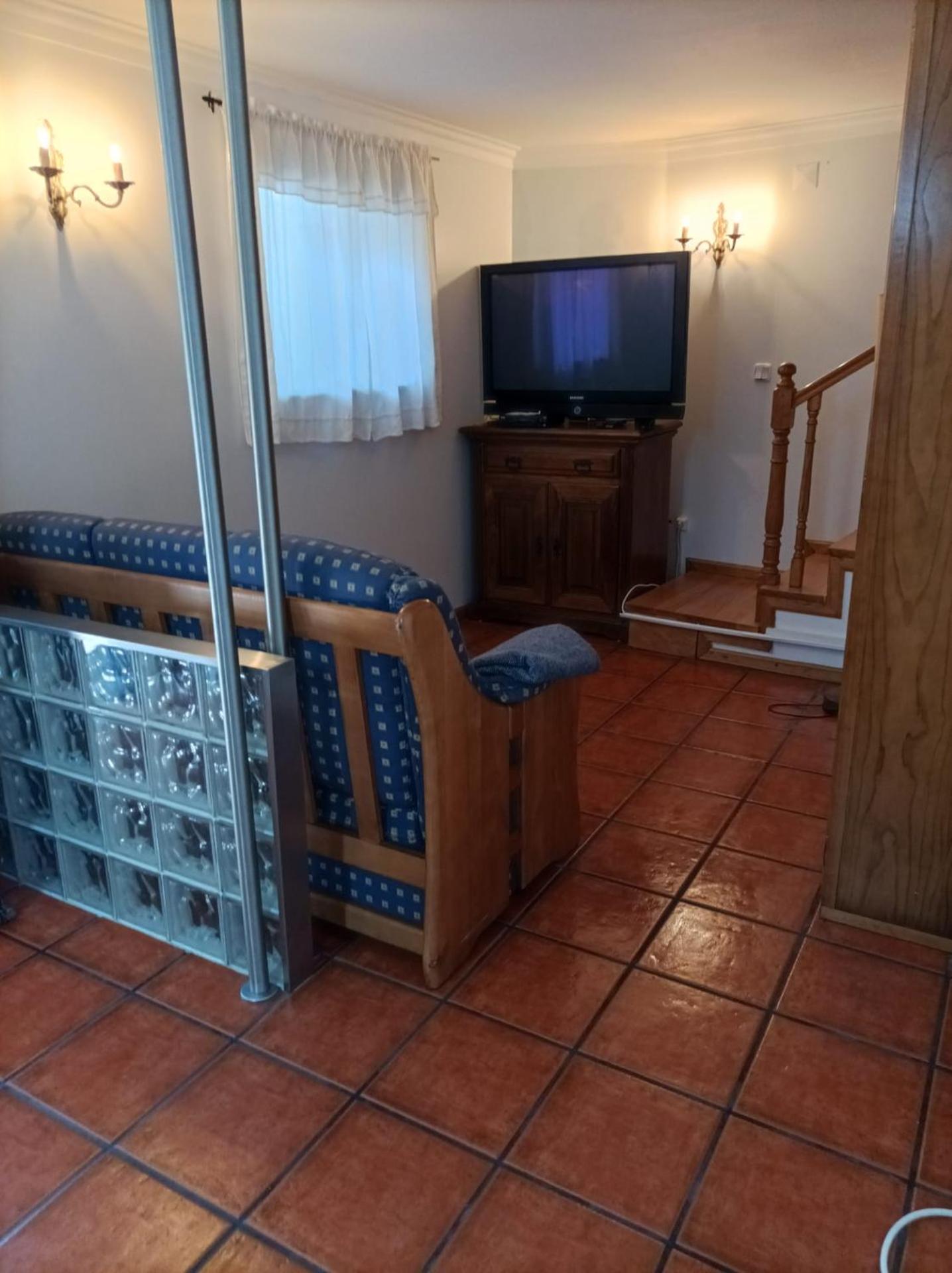 Three-Bedroom House - Photo 7