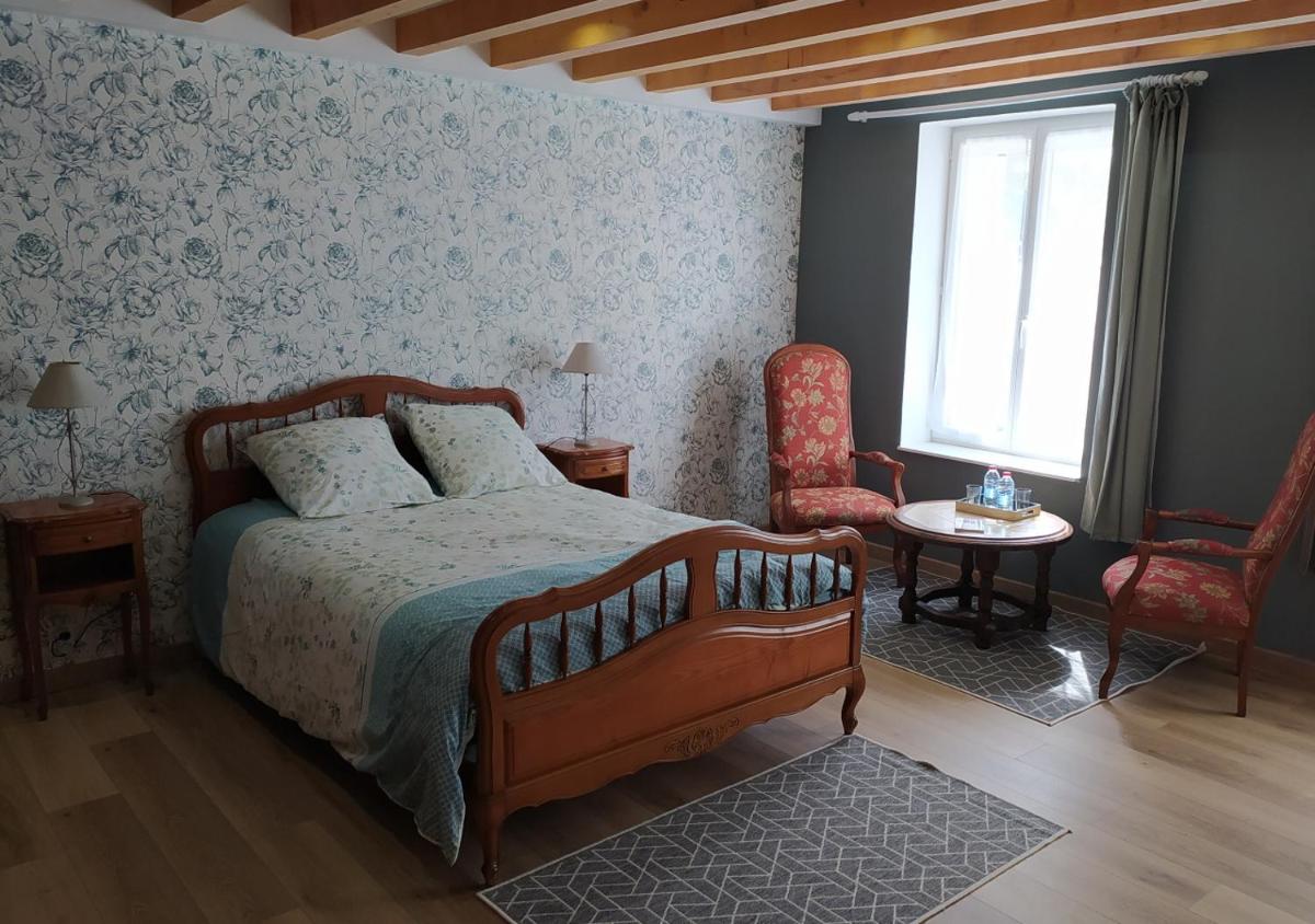 Superior Quadruple Room - Photo 10