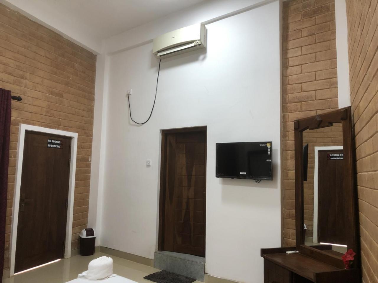 Deluxe Double Room photo 2